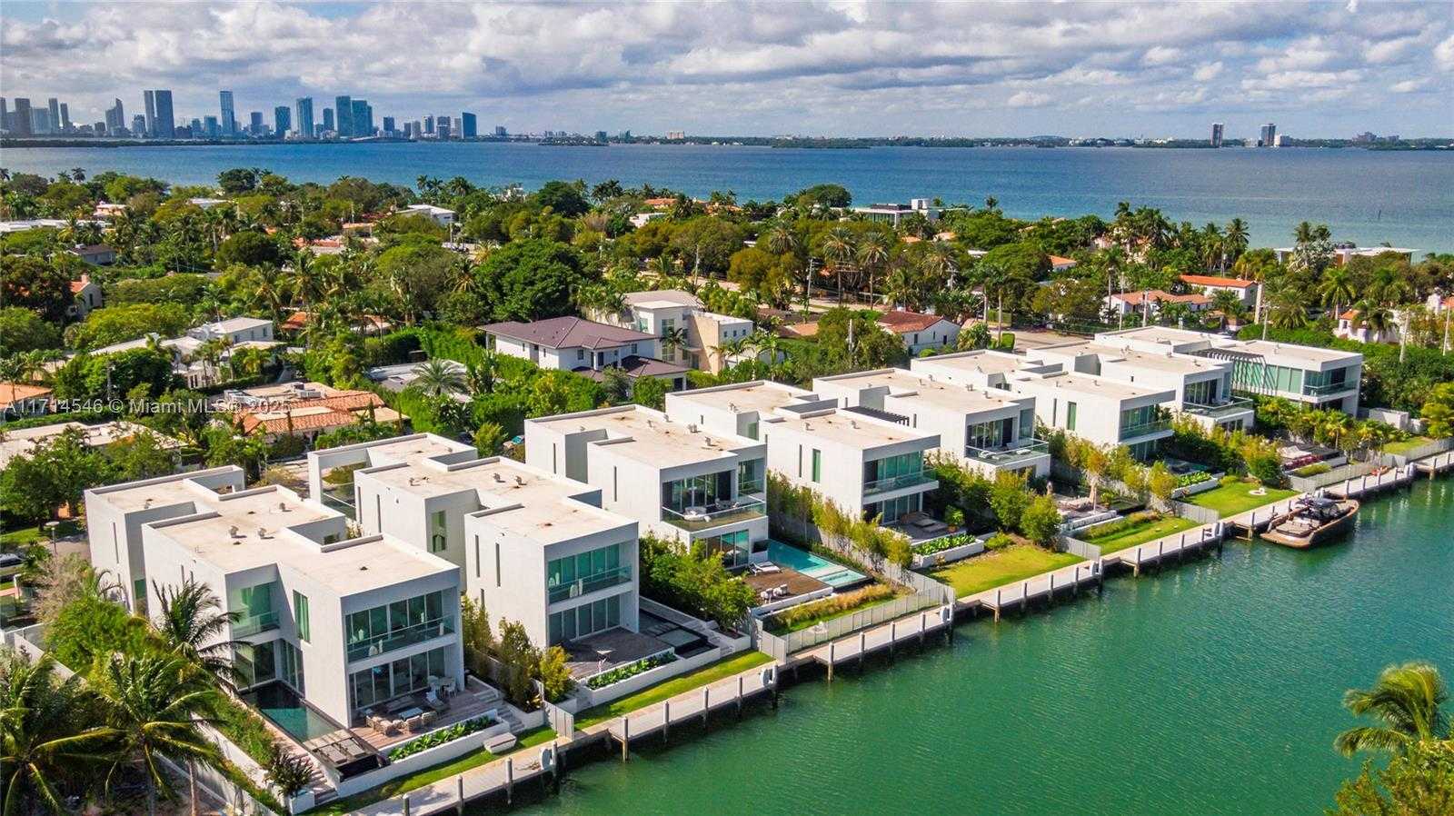 Small Image of 1031 WEST 48TH ST, Miami Beach Number 6