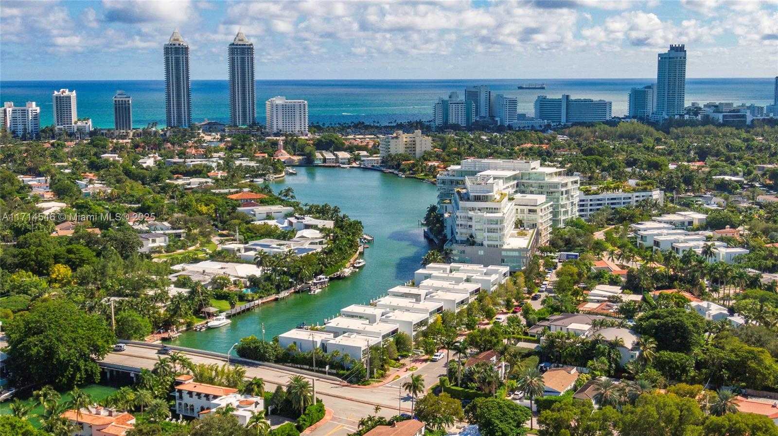 Small Image of 1031 WEST 48TH ST, Miami Beach Number 7