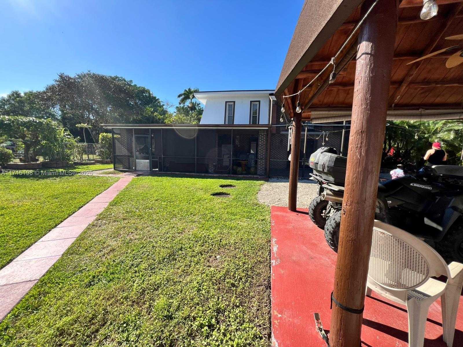 Small Image of 17820 SOUTH WEST 174TH ST, Miami Number 10