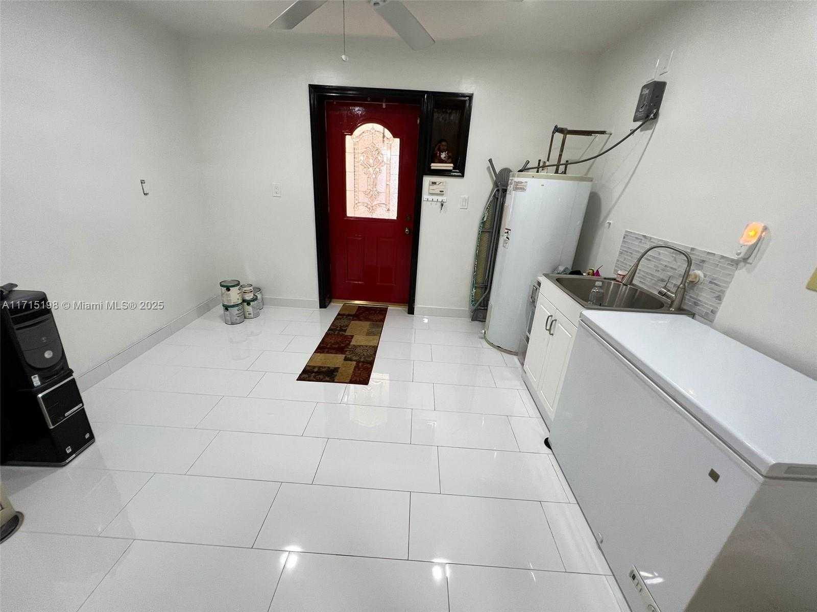 Small Image of 17820 SOUTH WEST 174TH ST, Miami Number 29