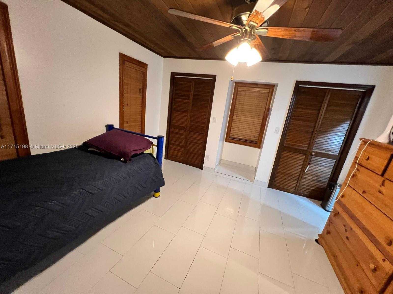 Small Image of 17820 SOUTH WEST 174TH ST, Miami Number 62