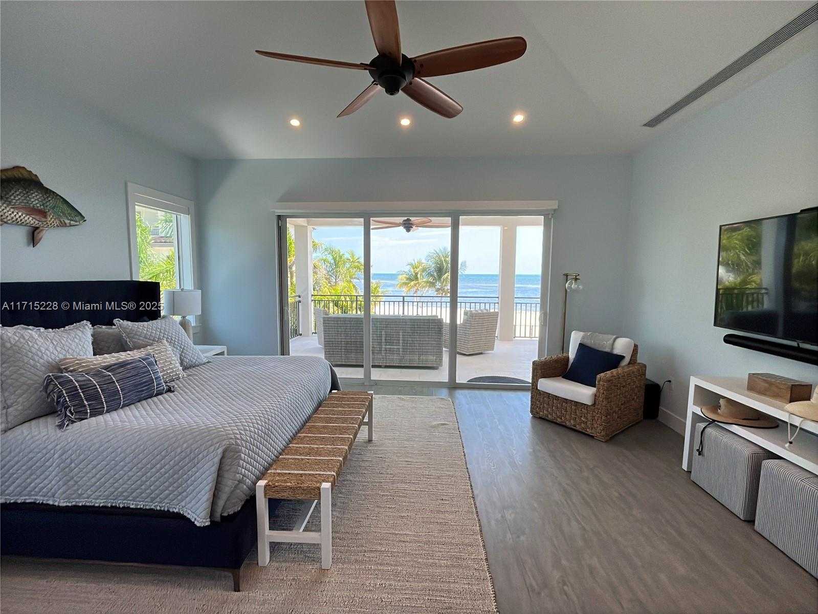 Small Image of 126 SOUTH EAST SUNRISE DR, Marathon Number 48
