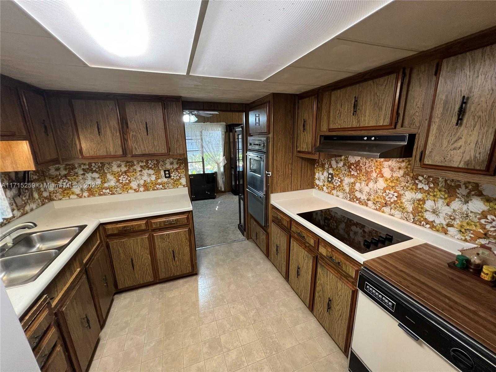 Small Image of 12020 IGUANA BAY, Boynton Beach Number 18