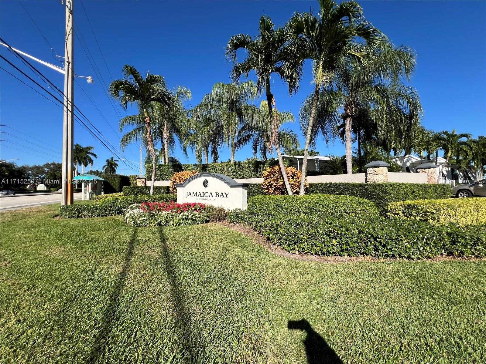 Small Image of 12020 IGUANA BAY, Boynton Beach Number 60