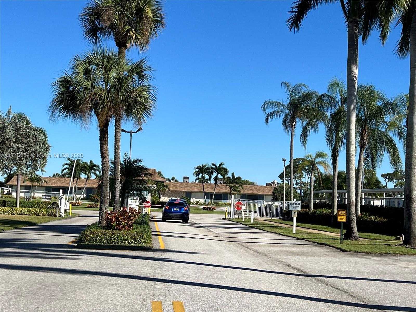 Small Image of 12020 IGUANA BAY, Boynton Beach Number 62