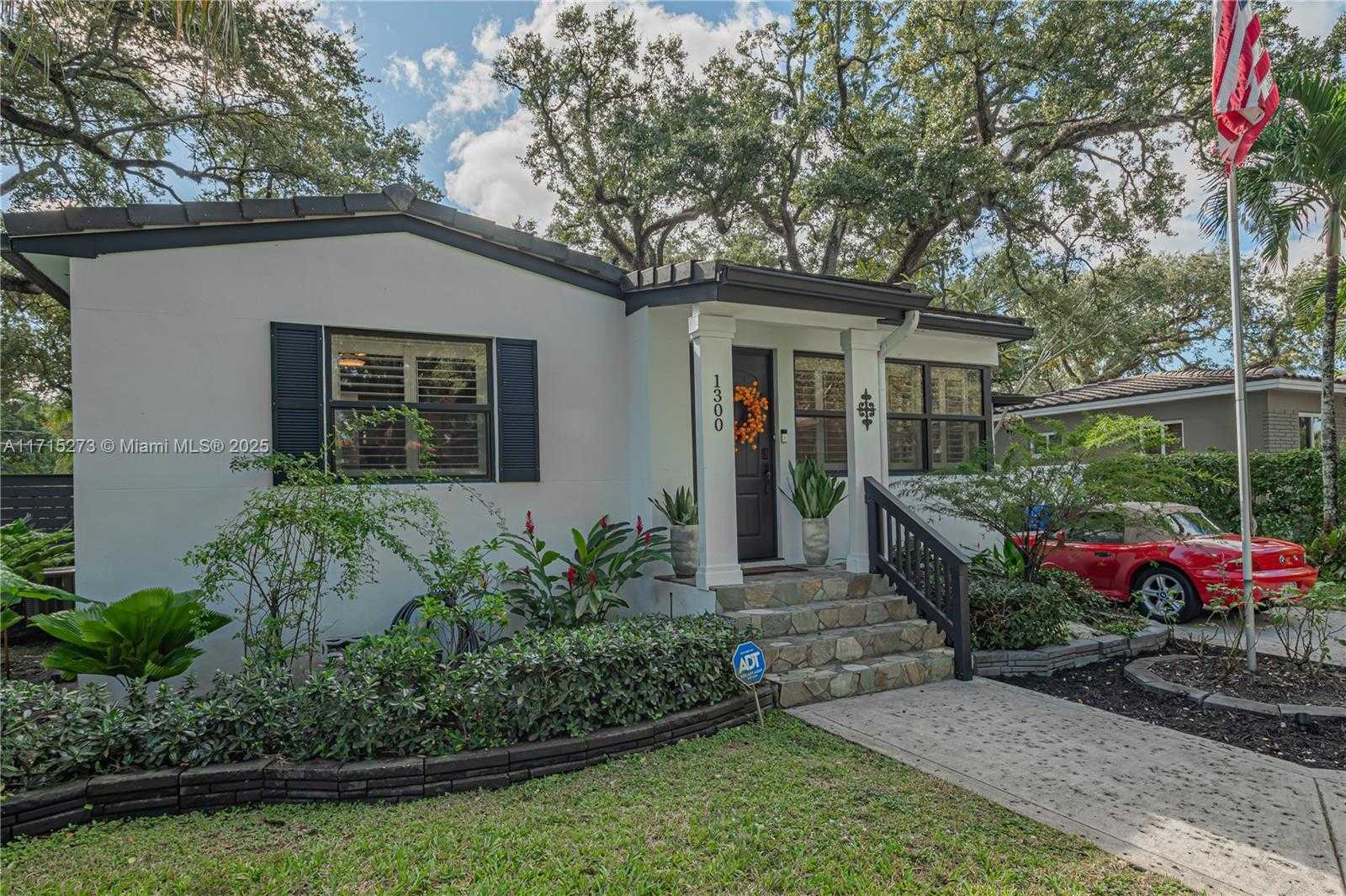 Small Image of 1300 SOUTH WEST 18TH CT, Fort Lauderdale Number 13