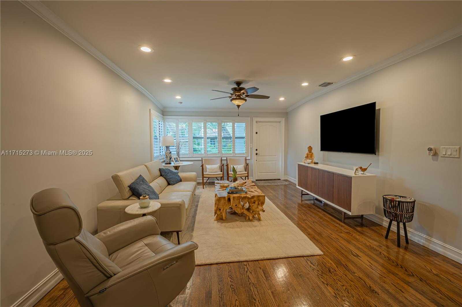 Small Image of 1300 SOUTH WEST 18TH CT, Fort Lauderdale Number 16