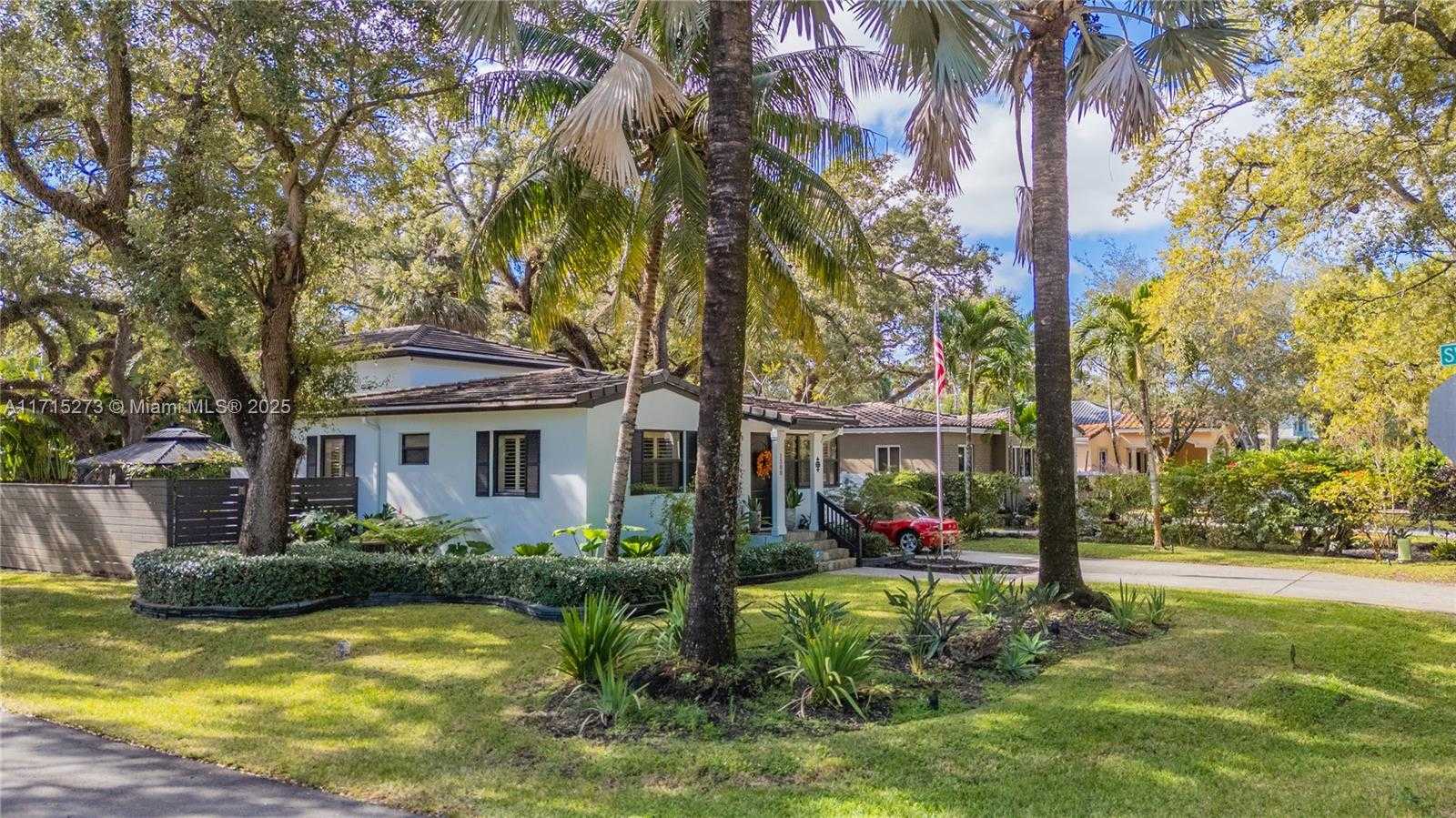 Small Image of 1300 SOUTH WEST 18TH CT, Fort Lauderdale Number 3