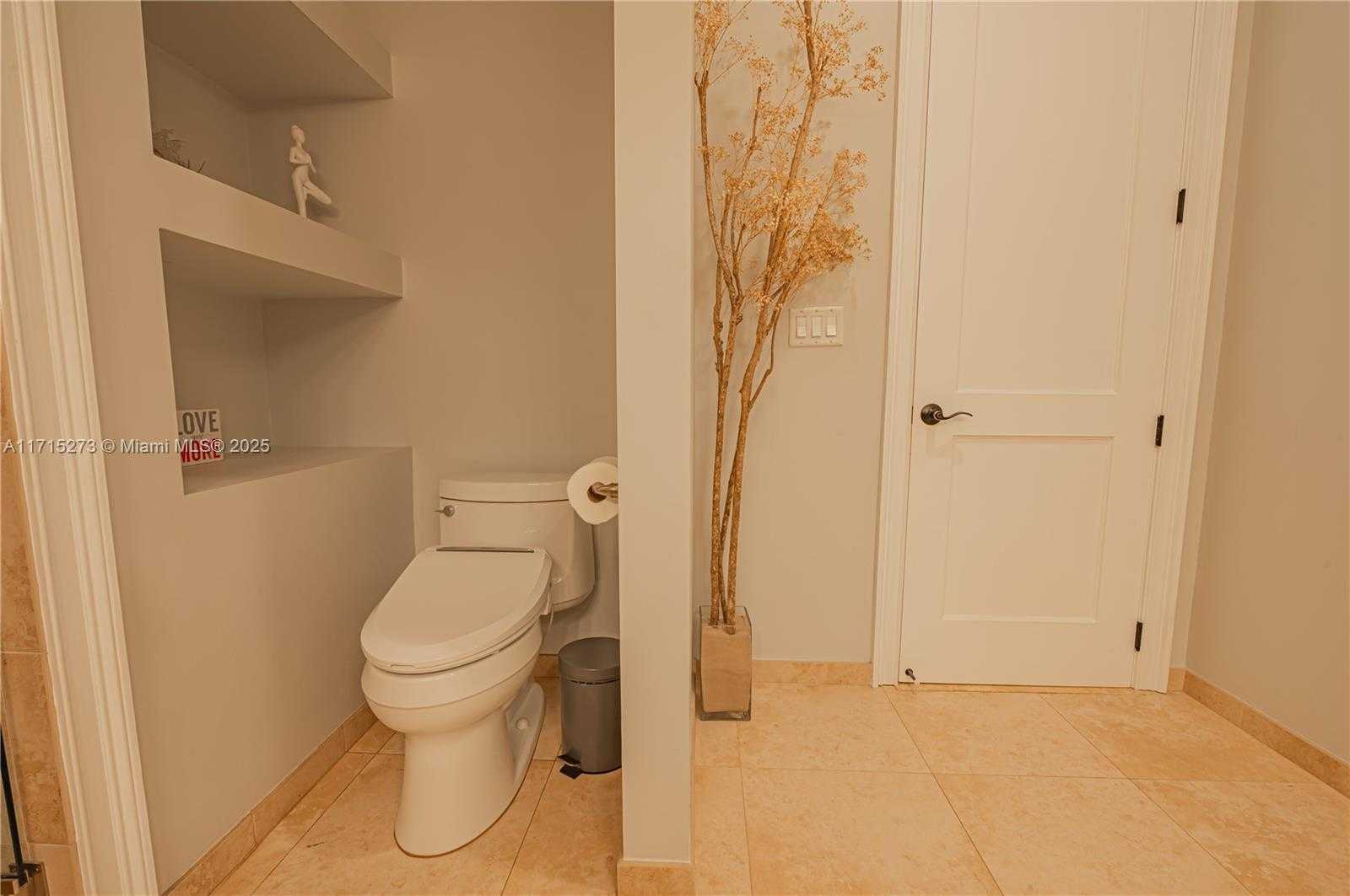 Small Image of 1300 SOUTH WEST 18TH CT, Fort Lauderdale Number 33