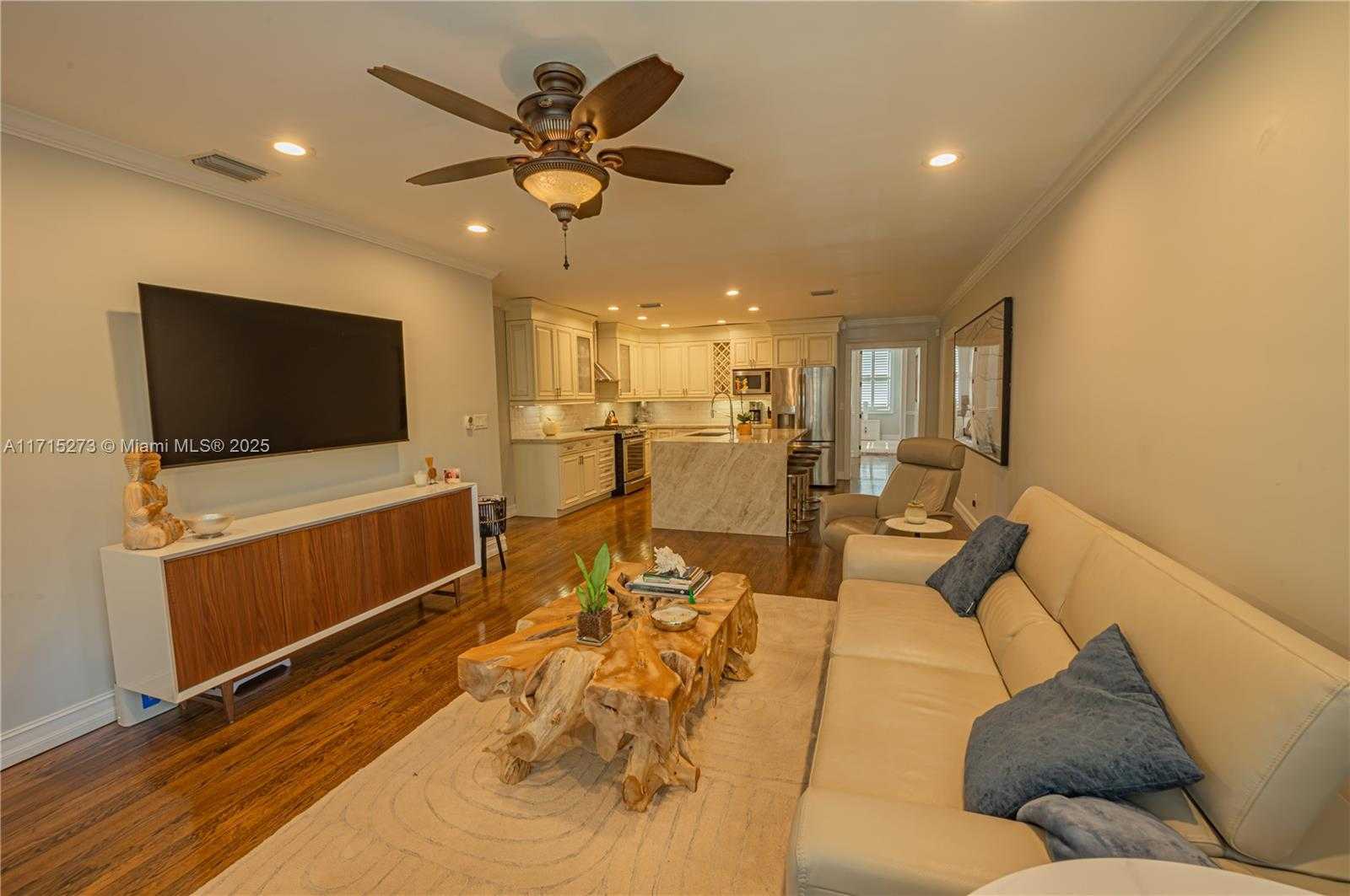 Small Image of 1300 SOUTH WEST 18TH CT, Fort Lauderdale Number 5