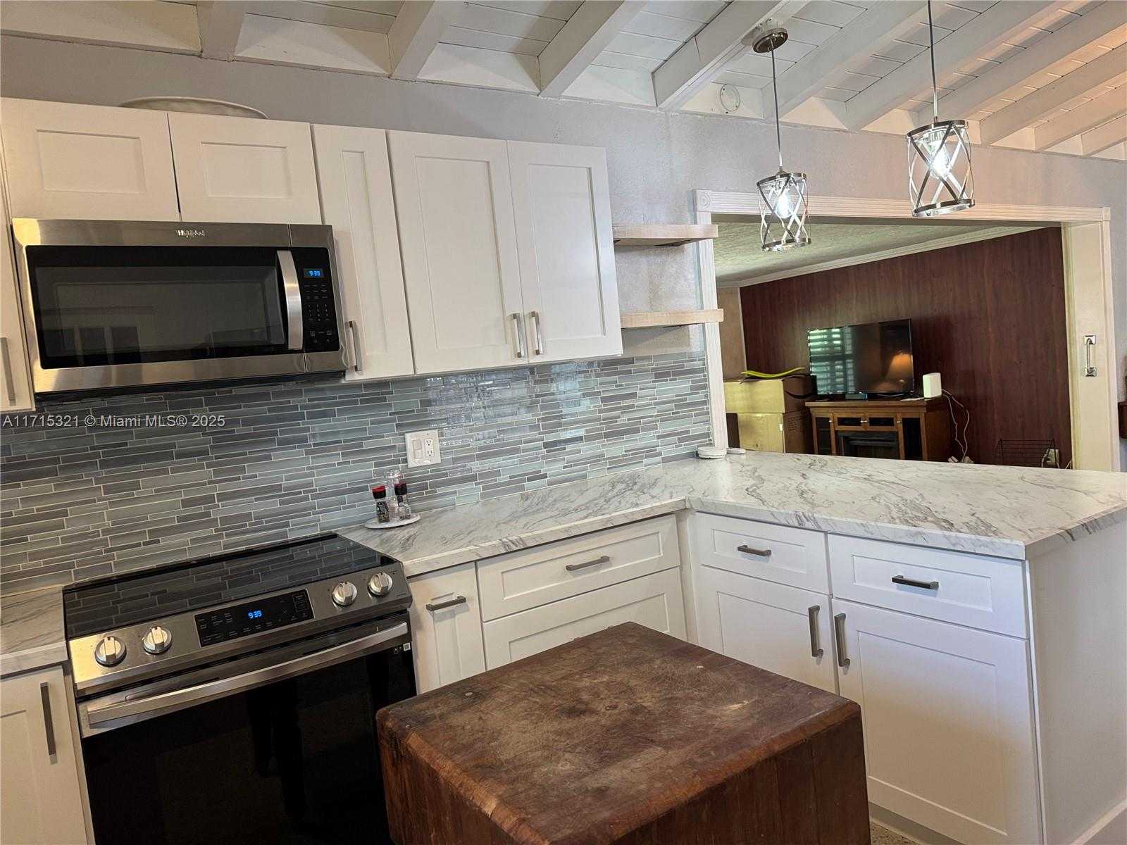 Small Image of 1623 SOUTH WEST 4TH CT, Fort Lauderdale Number 11