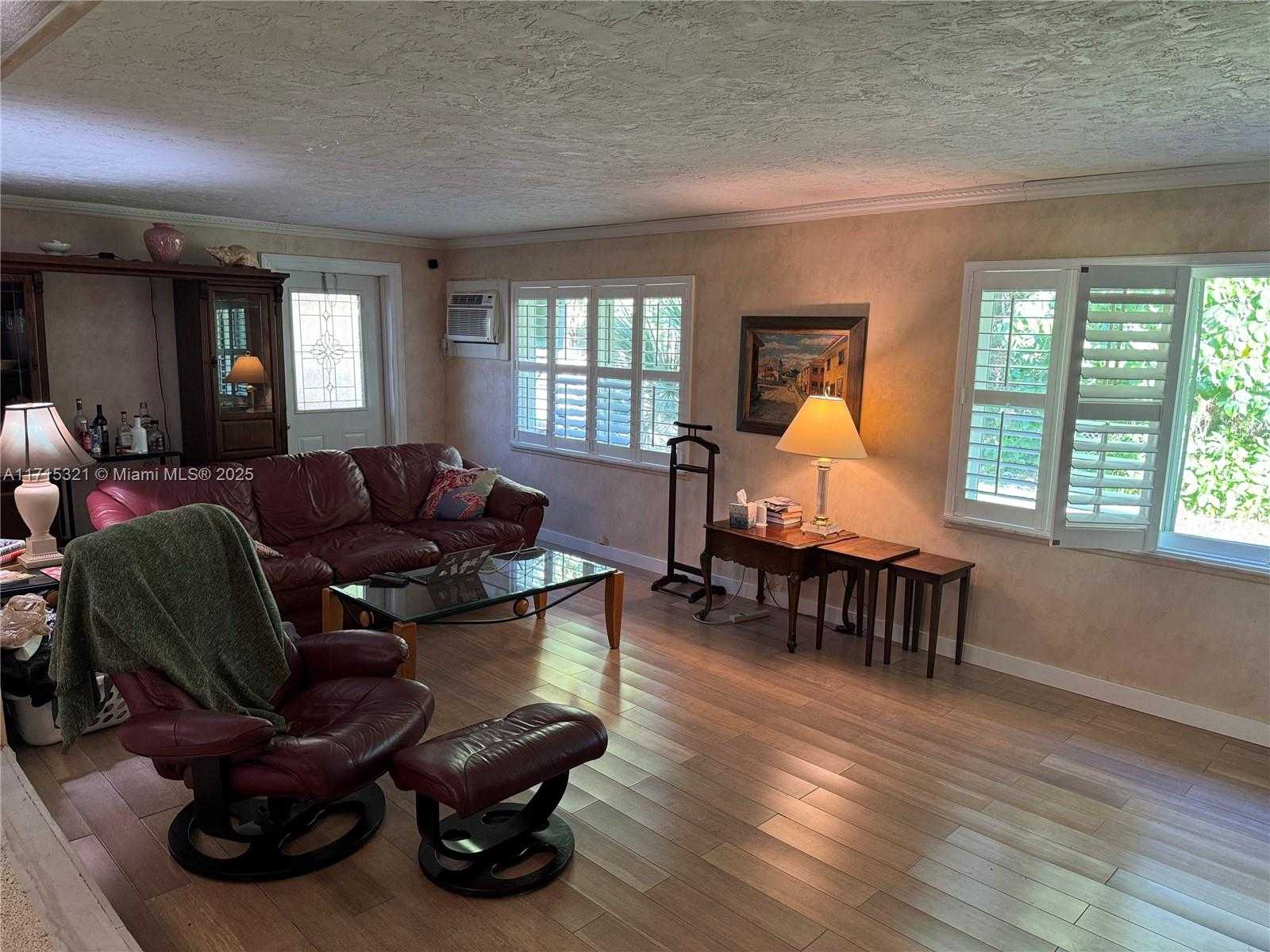 Small Image of 1623 SOUTH WEST 4TH CT, Fort Lauderdale Number 18