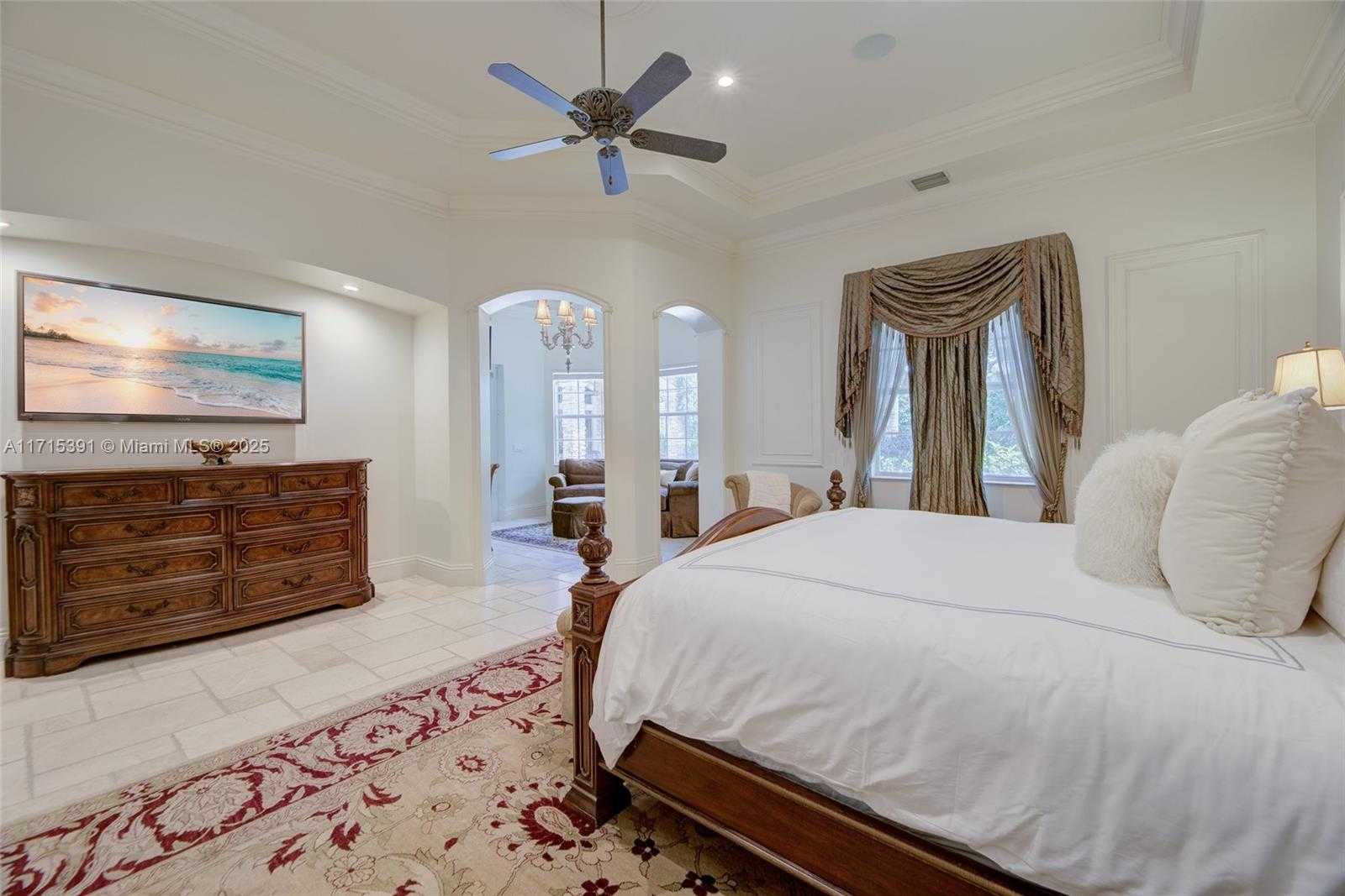 Small Image of 16740 Berkshire Ct, Southwest Ranches, FL 33331, USA Number 38