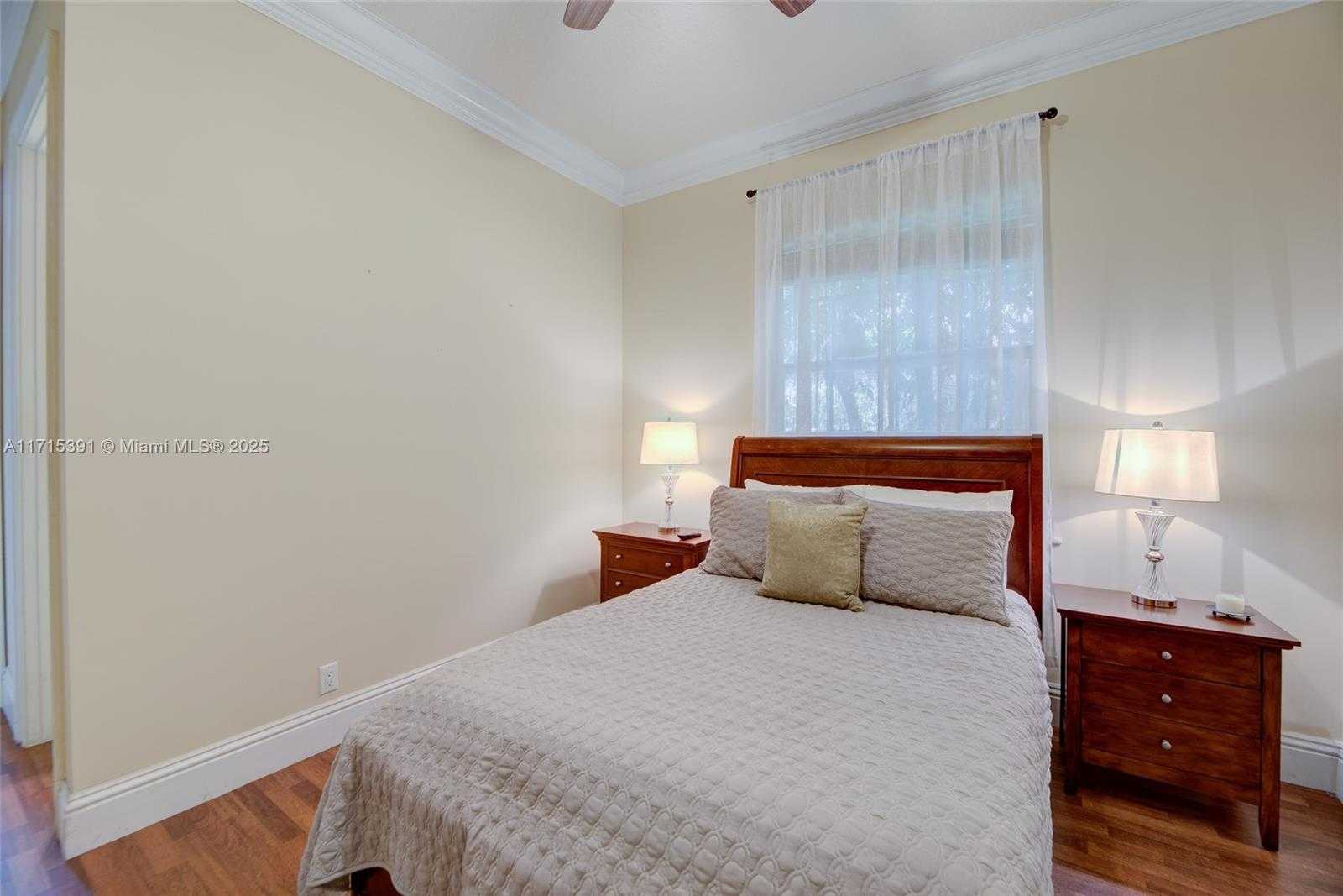 Small Image of 16740 Berkshire Ct, Southwest Ranches, FL 33331, USA Number 66