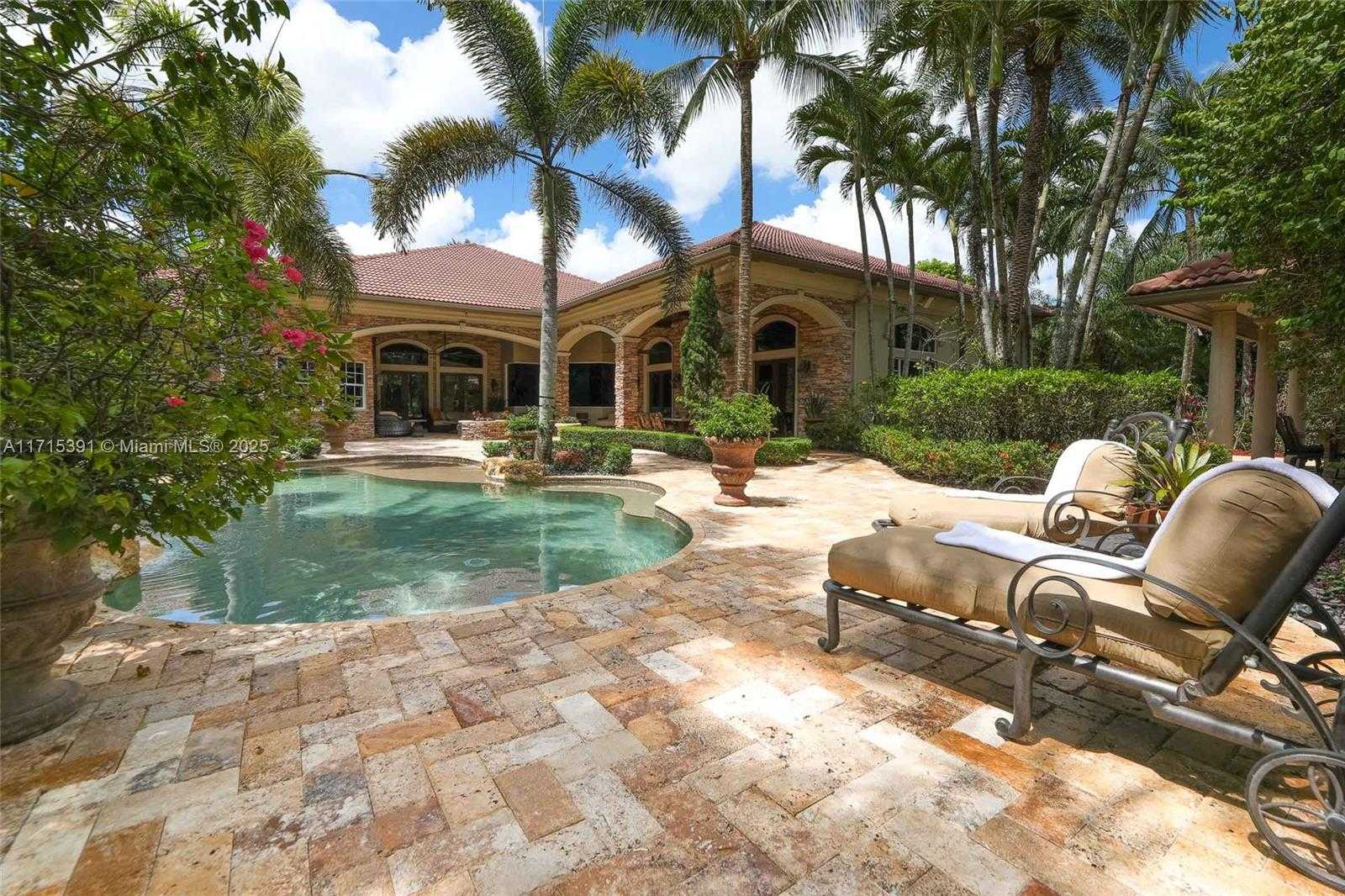 Small Image of 16740 Berkshire Ct, Southwest Ranches, FL 33331, USA Number 73