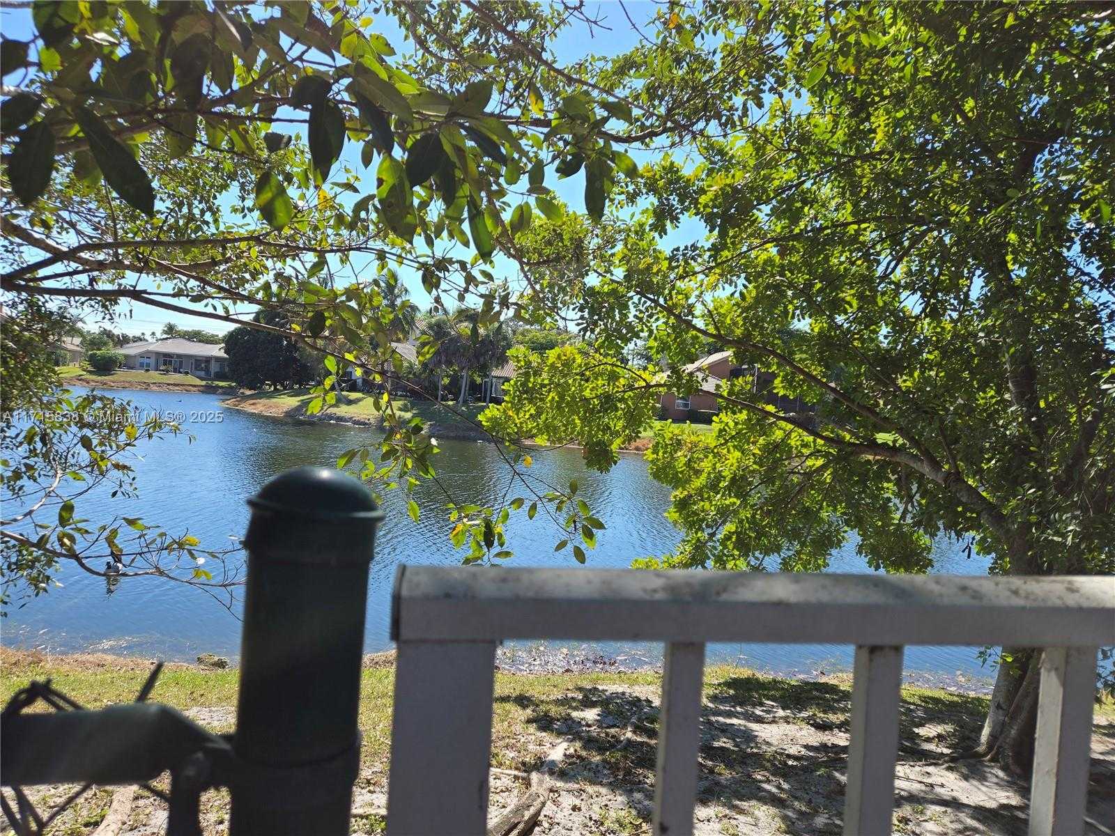 Small Image of 4956 ROTHSCHILD DR, Coral Springs Number 9