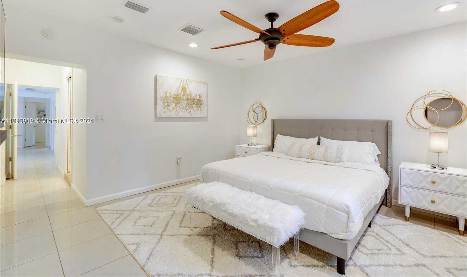 Small Image of 211 190TH ST, Sunny Isles Beach Number 11