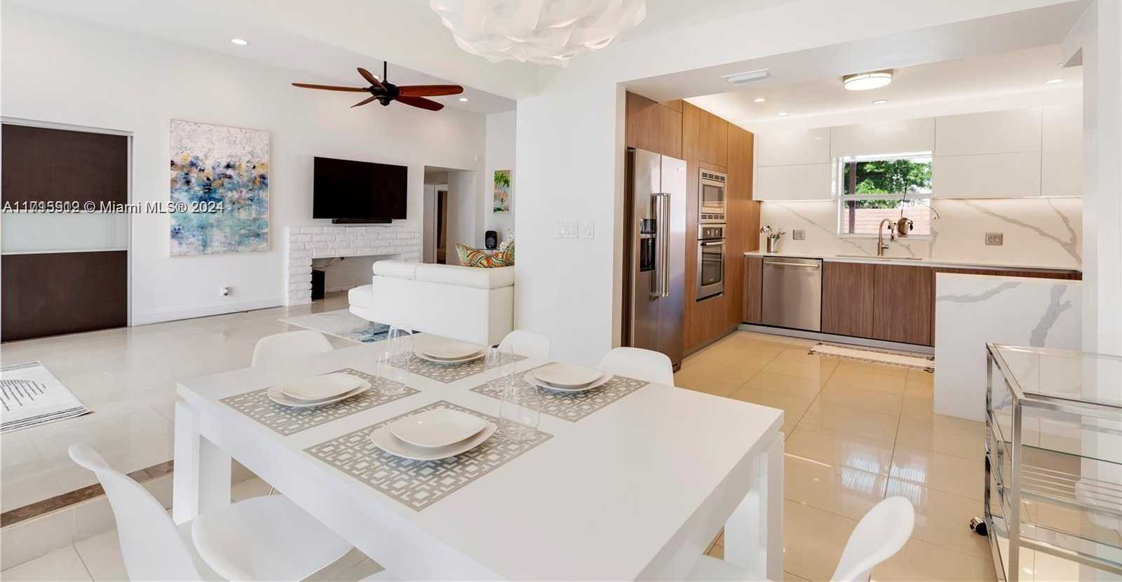 Small Image of 211 190TH ST, Sunny Isles Beach Number 8