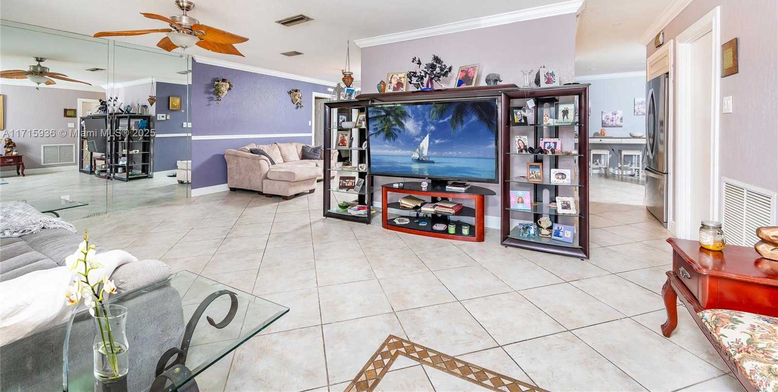 Small Image of 1700 NORTH WEST 70TH LN, Margate Number 15
