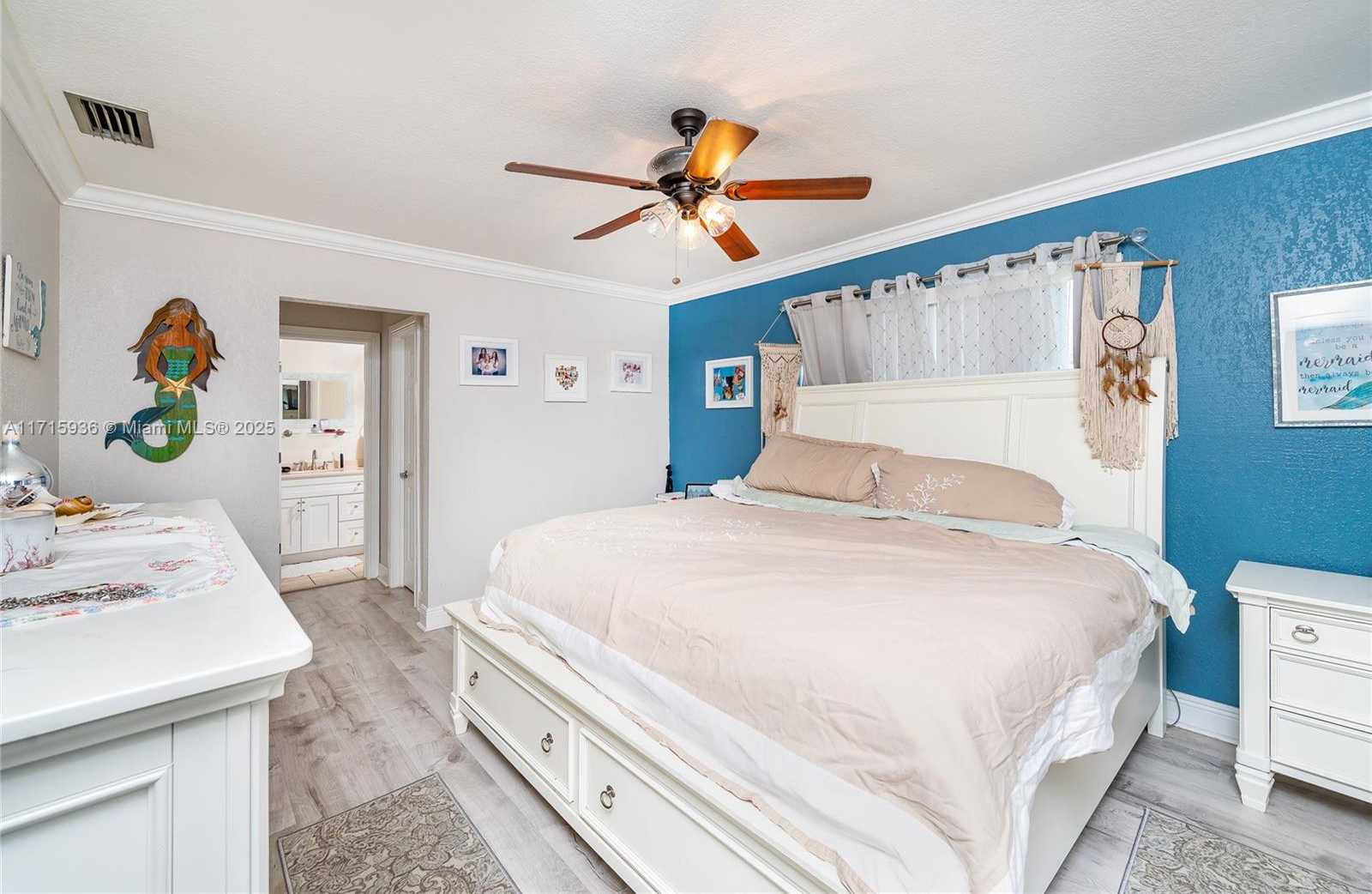 Small Image of 1700 NORTH WEST 70TH LN, Margate Number 7