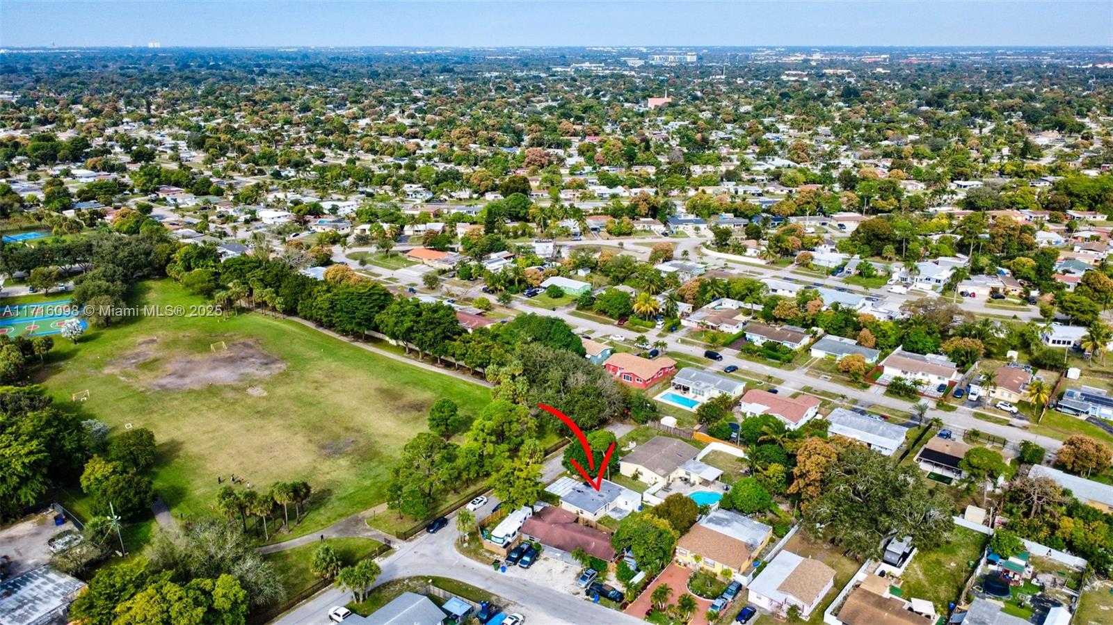 Small Image of 1240 SOUTH WEST 32ND AVE, Fort Lauderdale Number 30