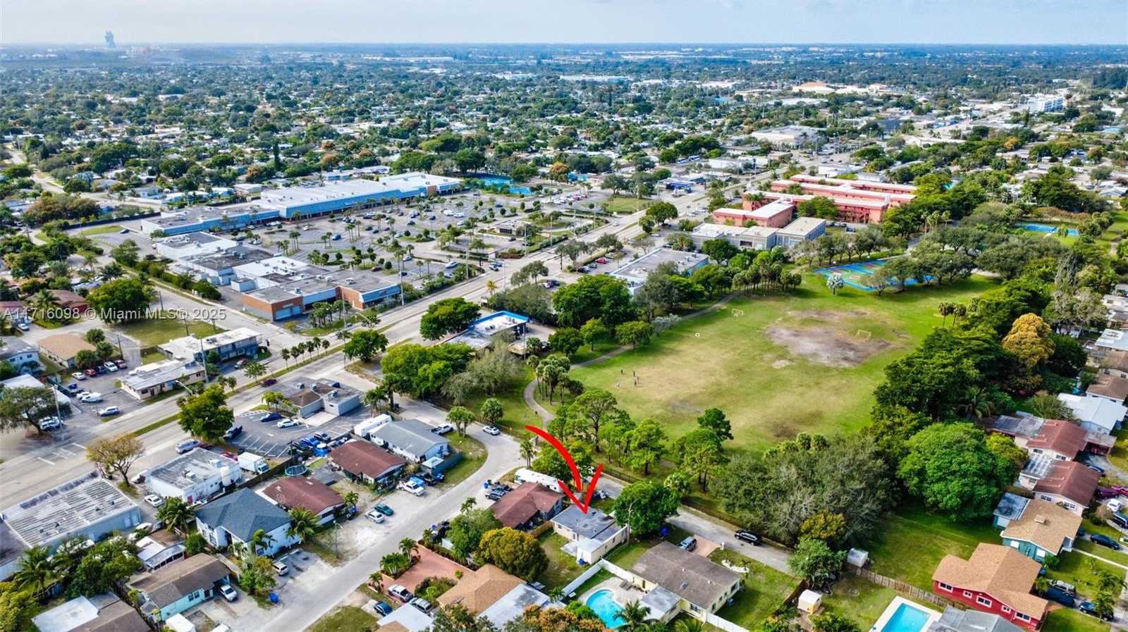 Small Image of 1240 SOUTH WEST 32ND AVE, Fort Lauderdale Number 36