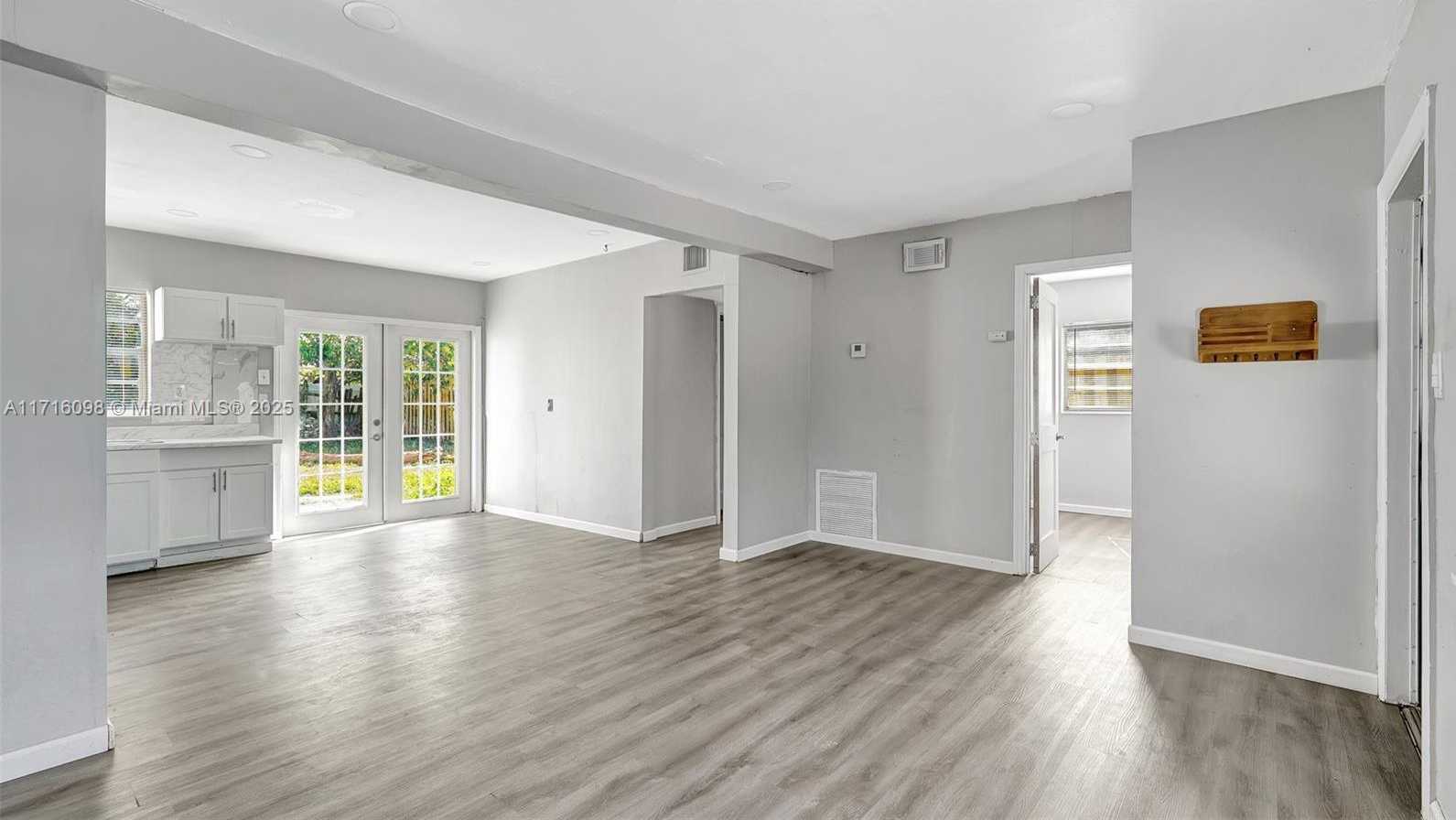 Small Image of 1240 SOUTH WEST 32ND AVE, Fort Lauderdale Number 8