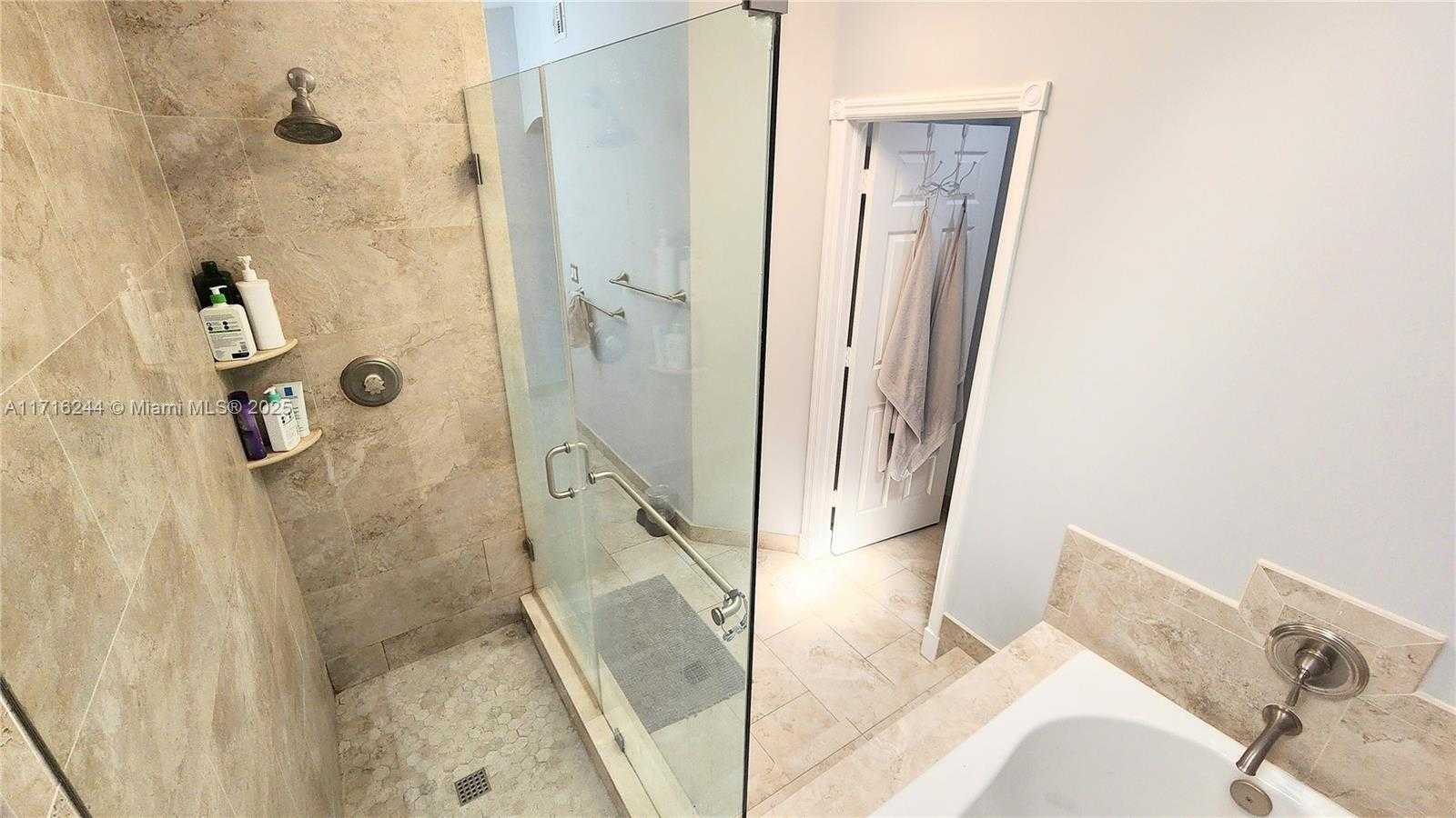 Small Image of 1065 WEEPING WILLOW WAY, Hollywood Number 21
