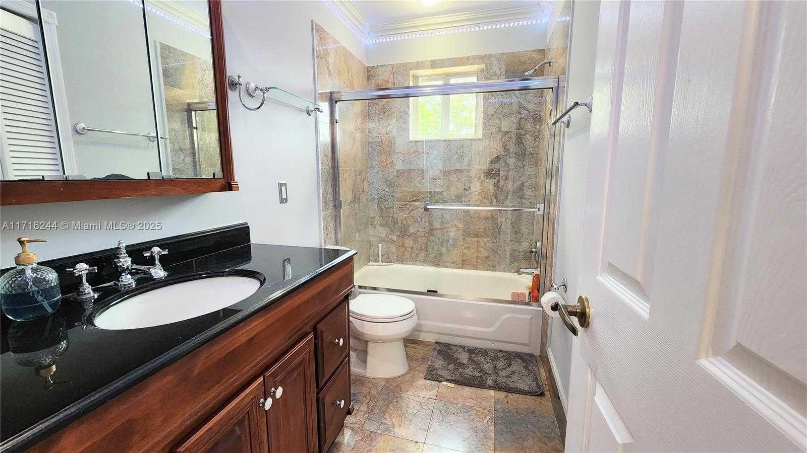 Small Image of 1065 WEEPING WILLOW WAY, Hollywood Number 23