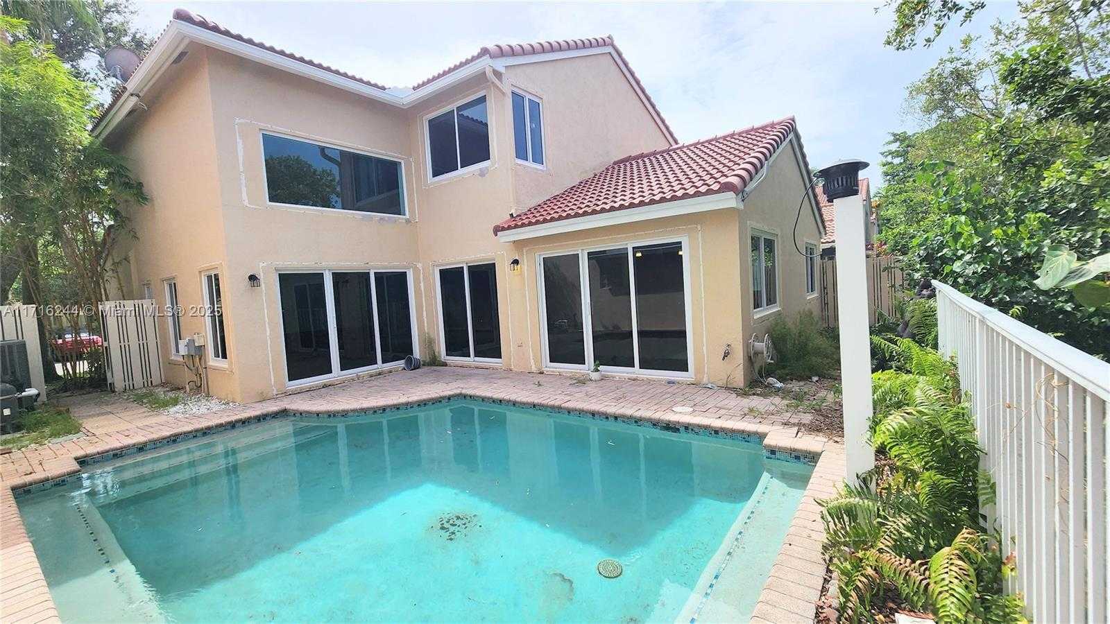 Small Image of 1065 WEEPING WILLOW WAY, Hollywood Number 28