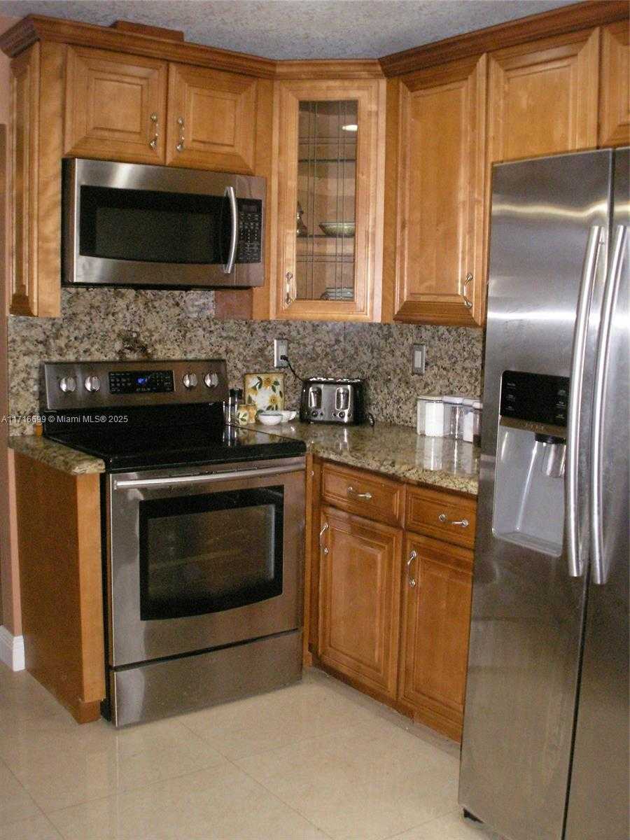 Small Image of 4723 NORTH WEST 44TH ST, Tamarac Number 10