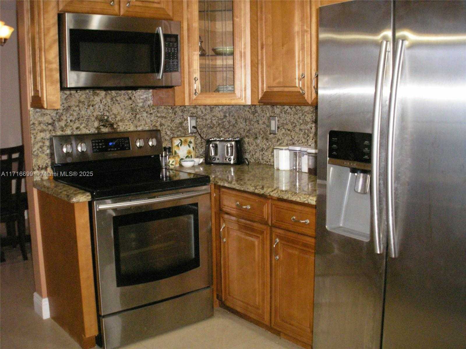 Small Image of 4723 NORTH WEST 44TH ST, Tamarac Number 9