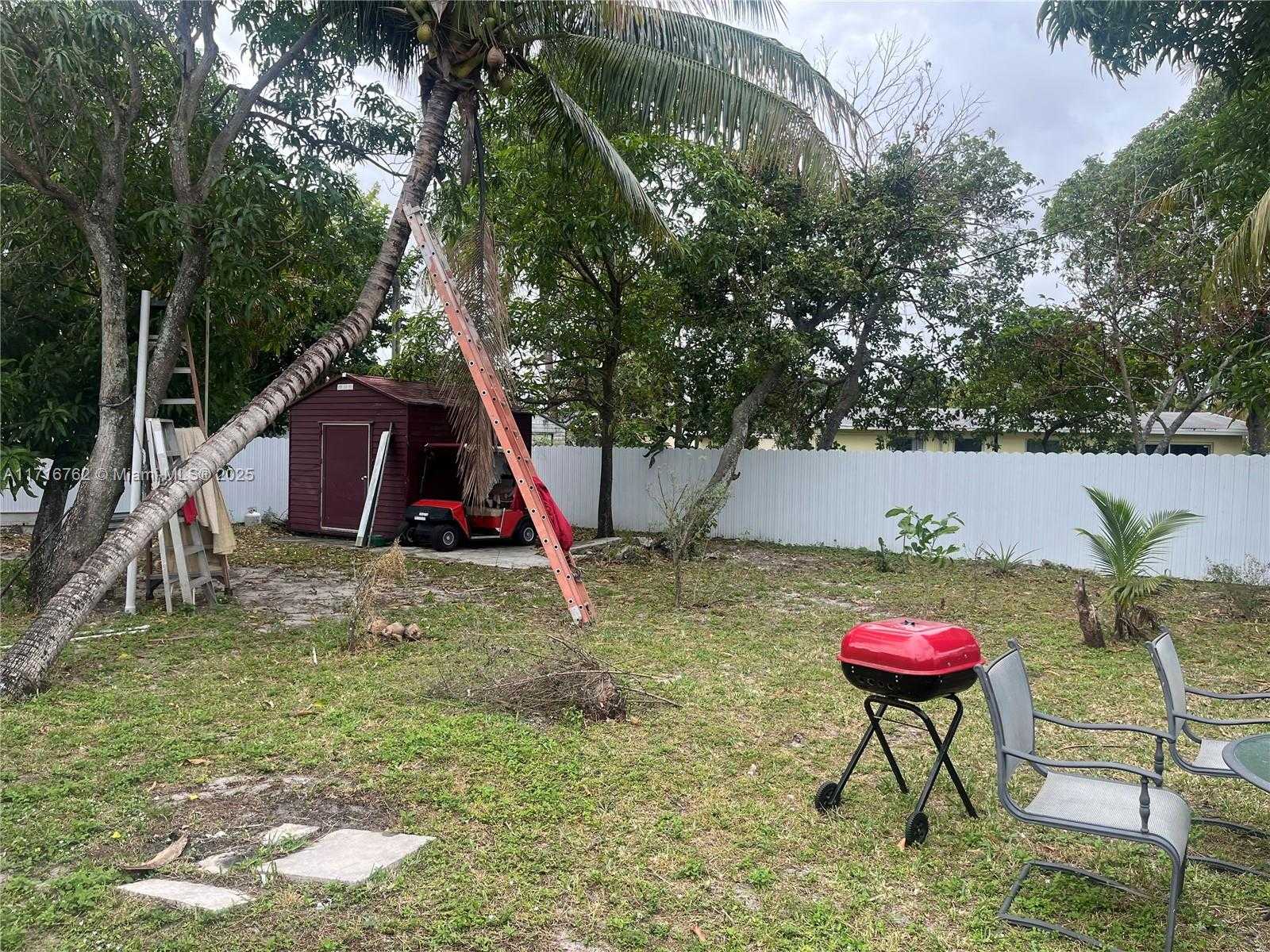 Small Image of 2900 Davie Blvd, Fort Lauderdale, FL 33312, USA Number 12