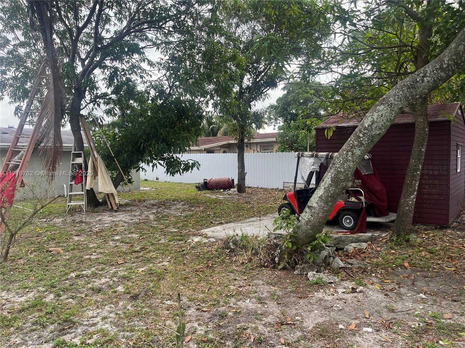 Small Image of 2900 Davie Blvd, Fort Lauderdale, FL 33312, USA Number 14