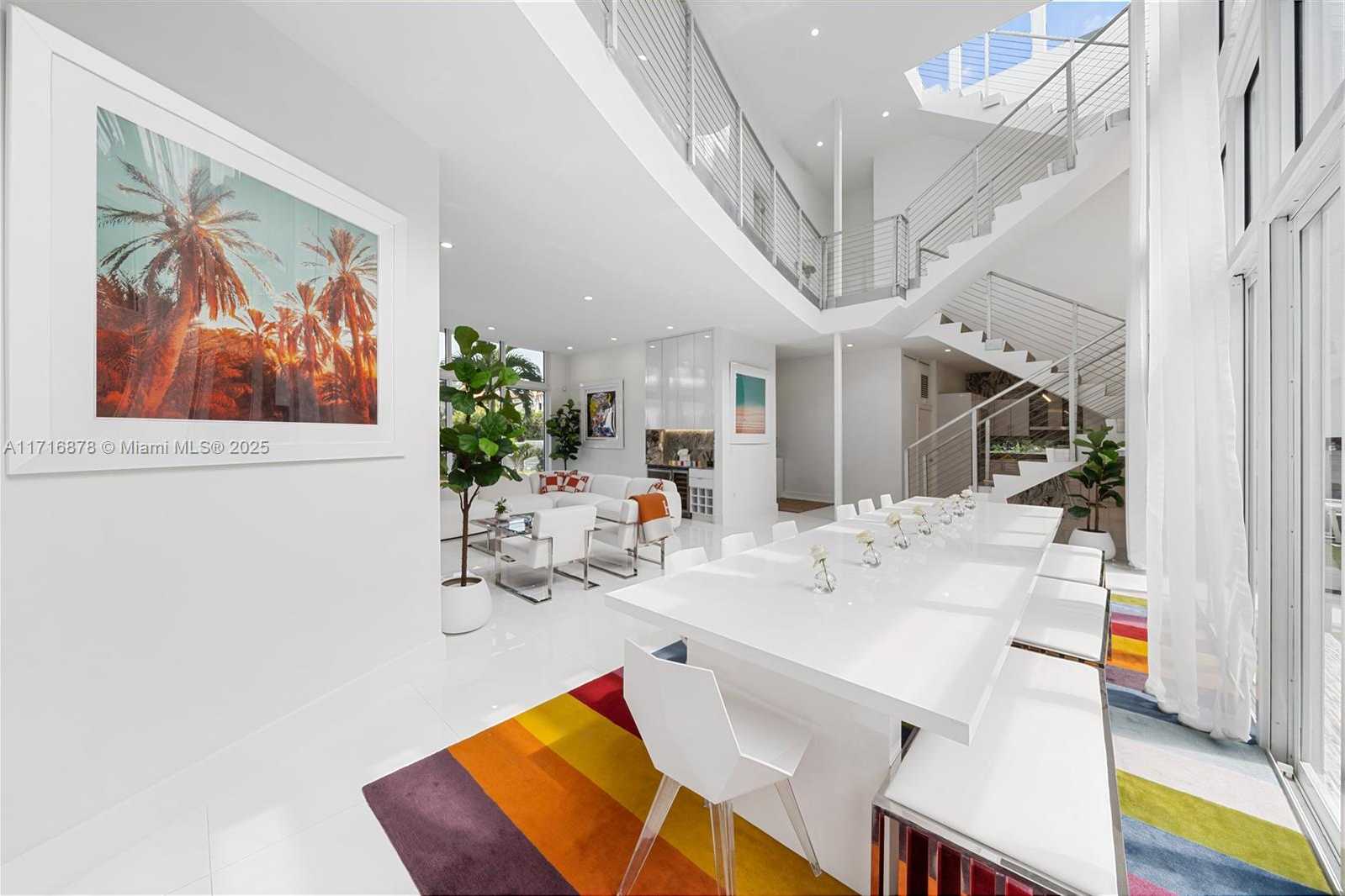 Small Image of 412 EAST RIVO ALTO DR, Miami Beach Number 15