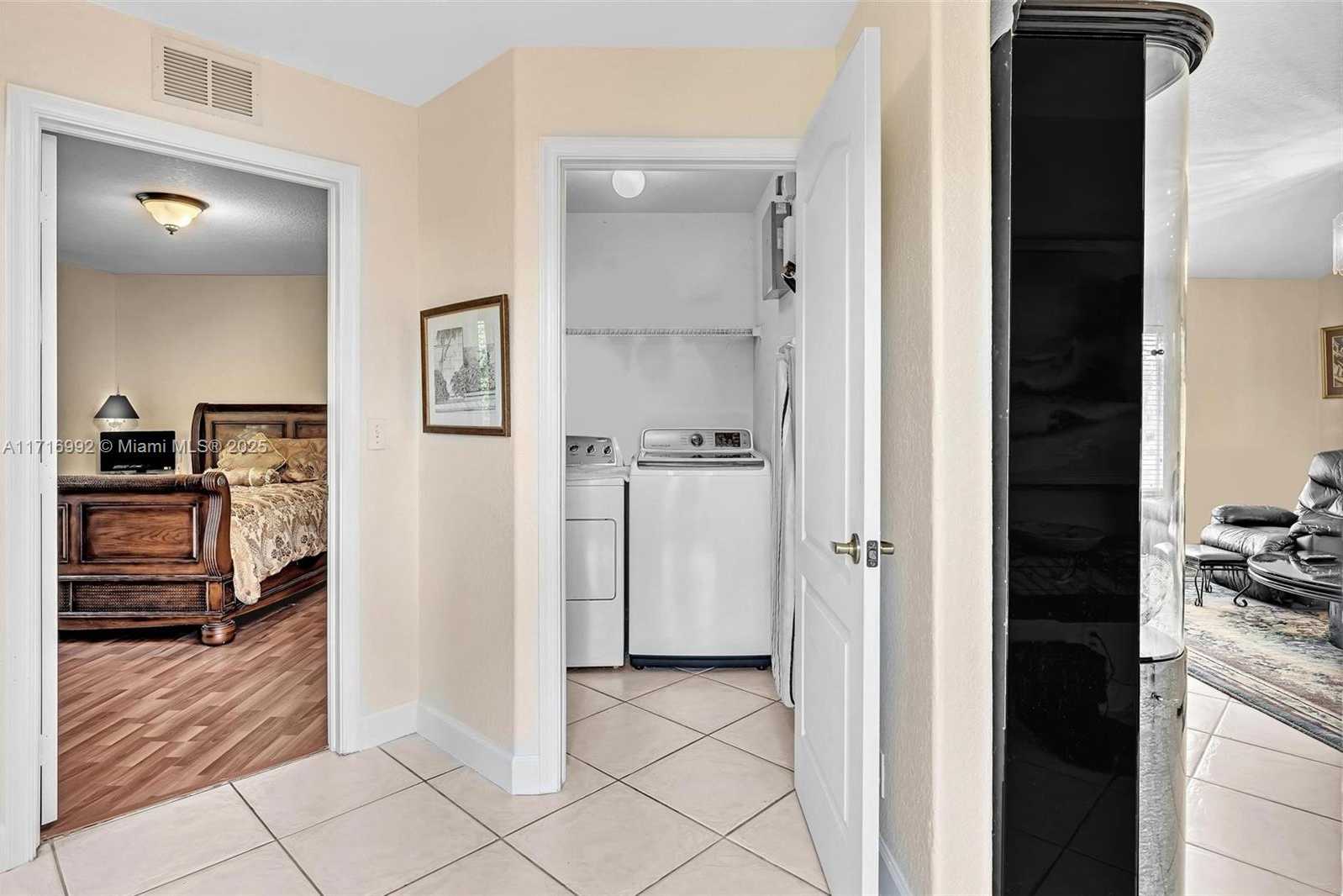 Small Image of 14735 NORTH 68TH ST N, Loxahatchee Number 37