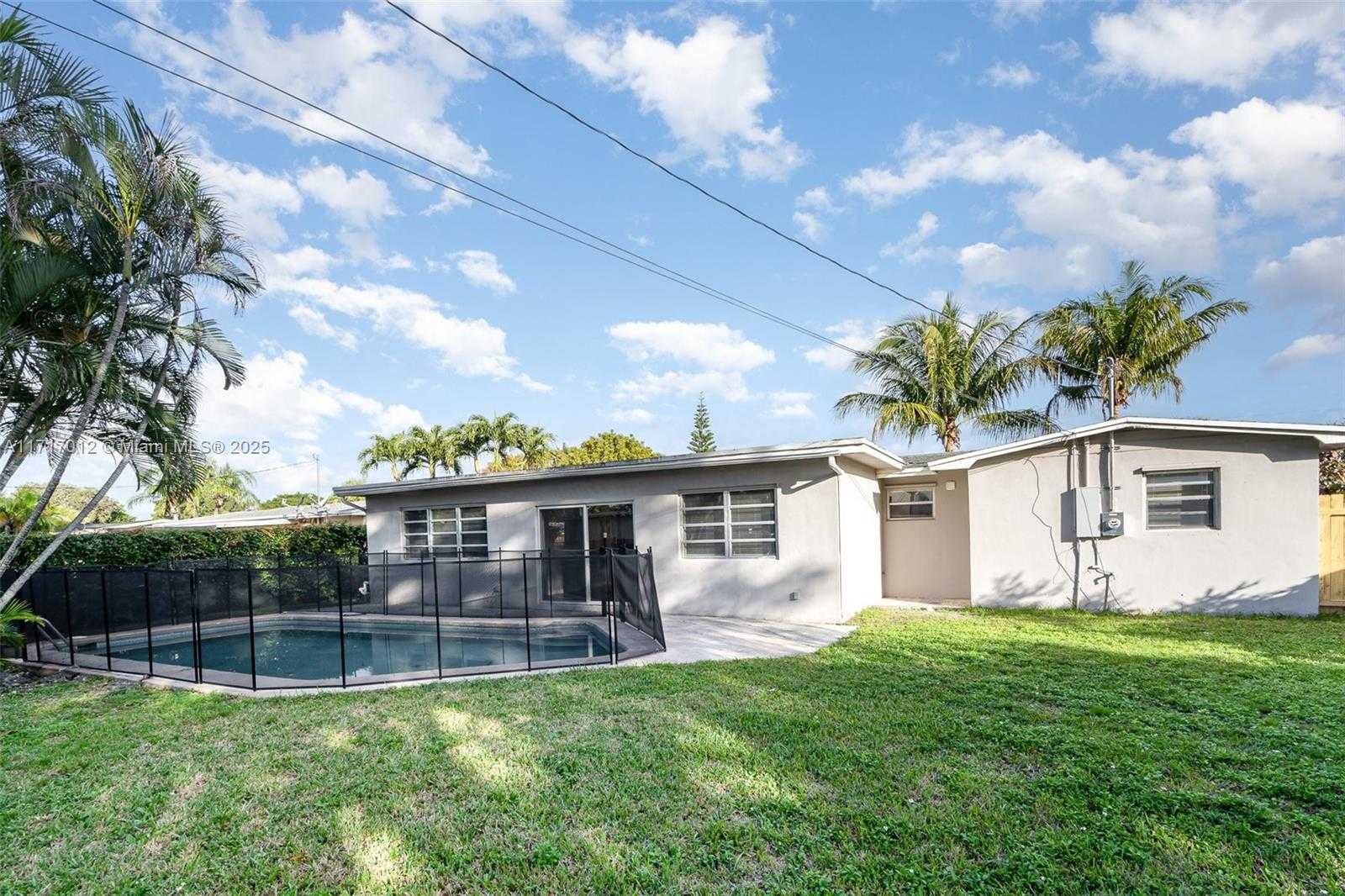 Small Image of 1120 NORTH WEST 43RD ST, Oakland Park Number 16