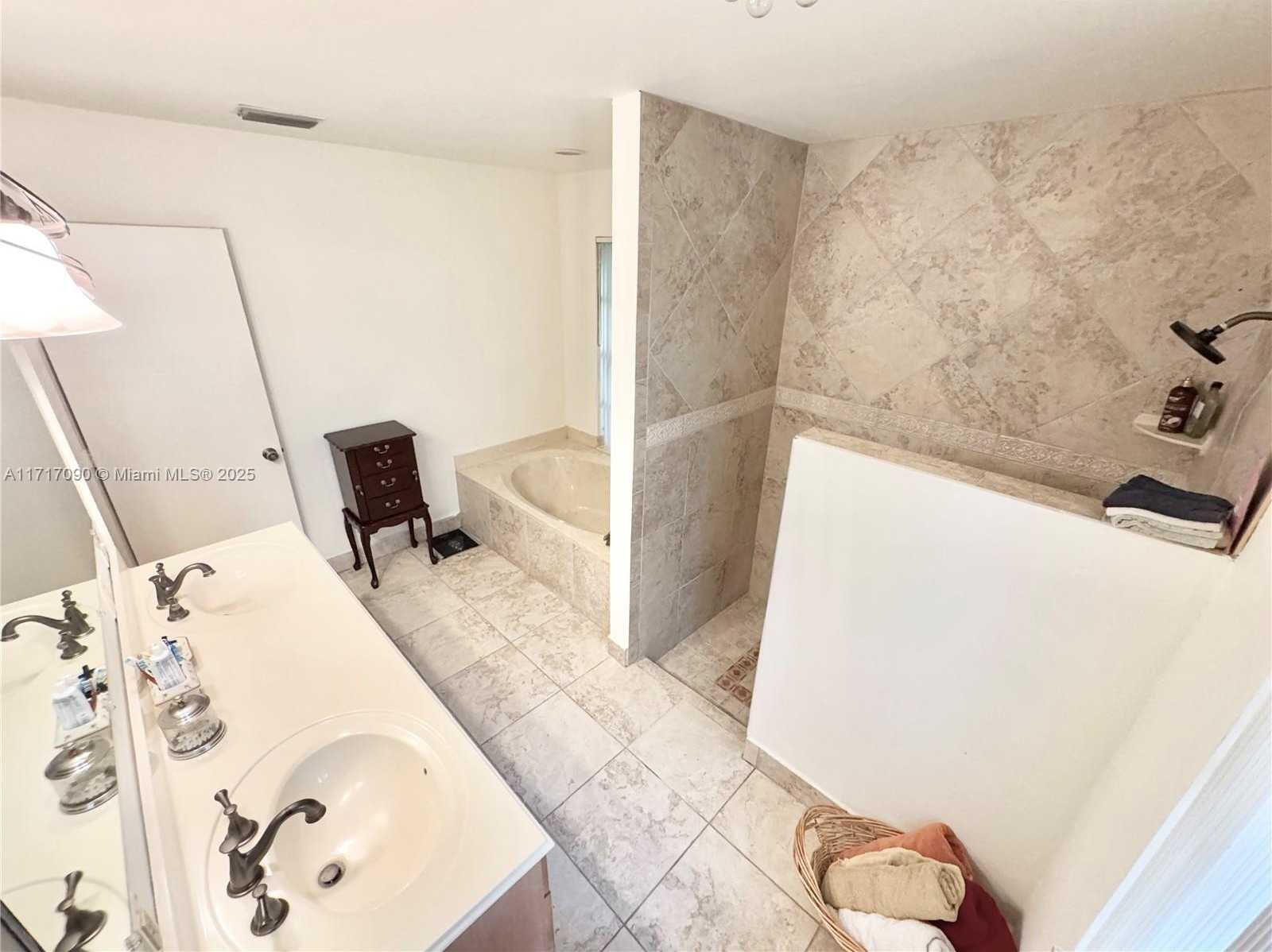Small Image of 4853 NORTH WEST 50TH CT, Coconut Creek Number 14