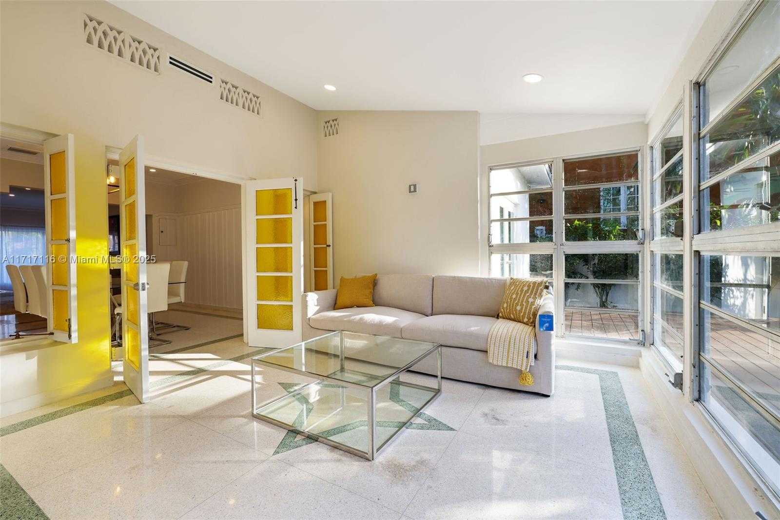 Small Image of 3760 ROYAL PALM AVE, Miami Beach Number 17