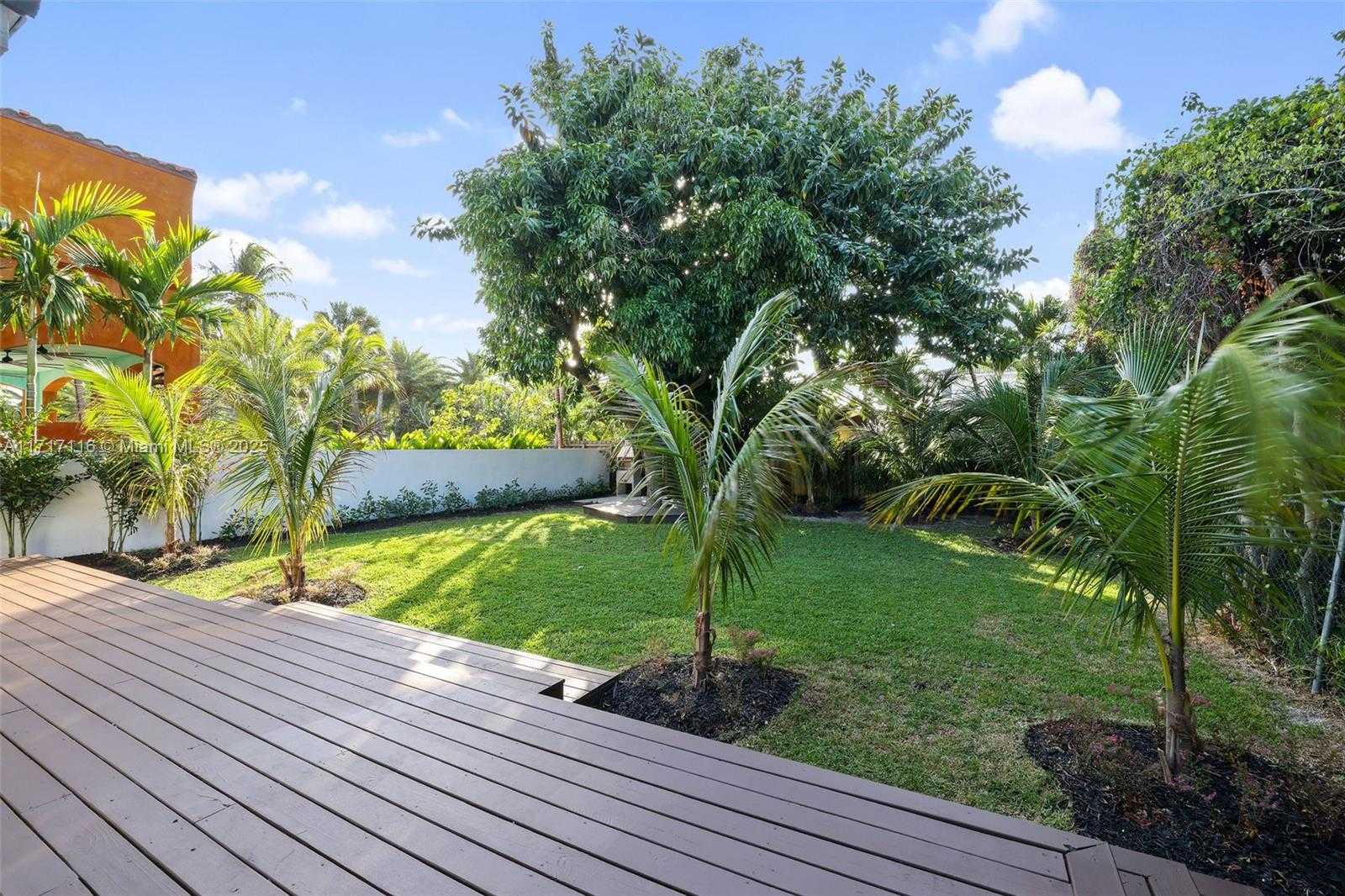 Small Image of 3760 ROYAL PALM AVE, Miami Beach Number 19