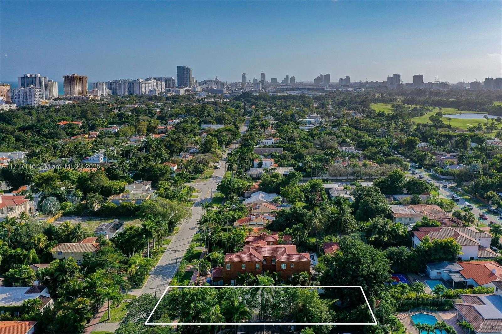 Small Image of 3760 ROYAL PALM AVE, Miami Beach Number 39