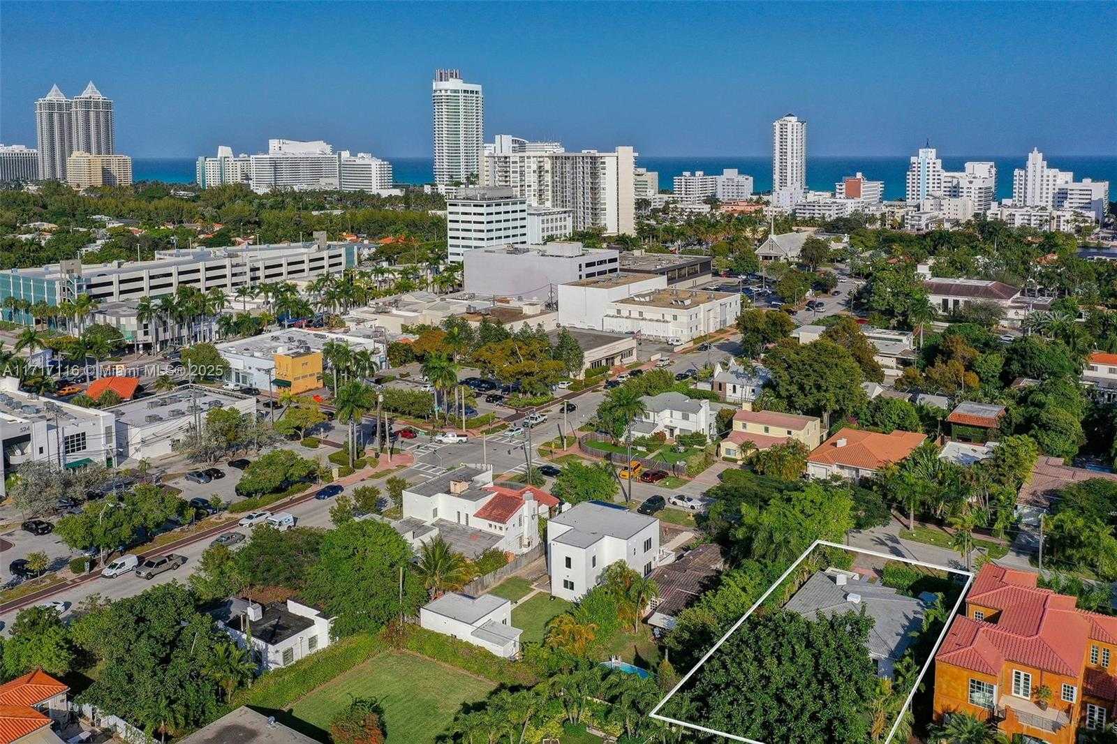 Small Image of 3760 ROYAL PALM AVE, Miami Beach Number 41