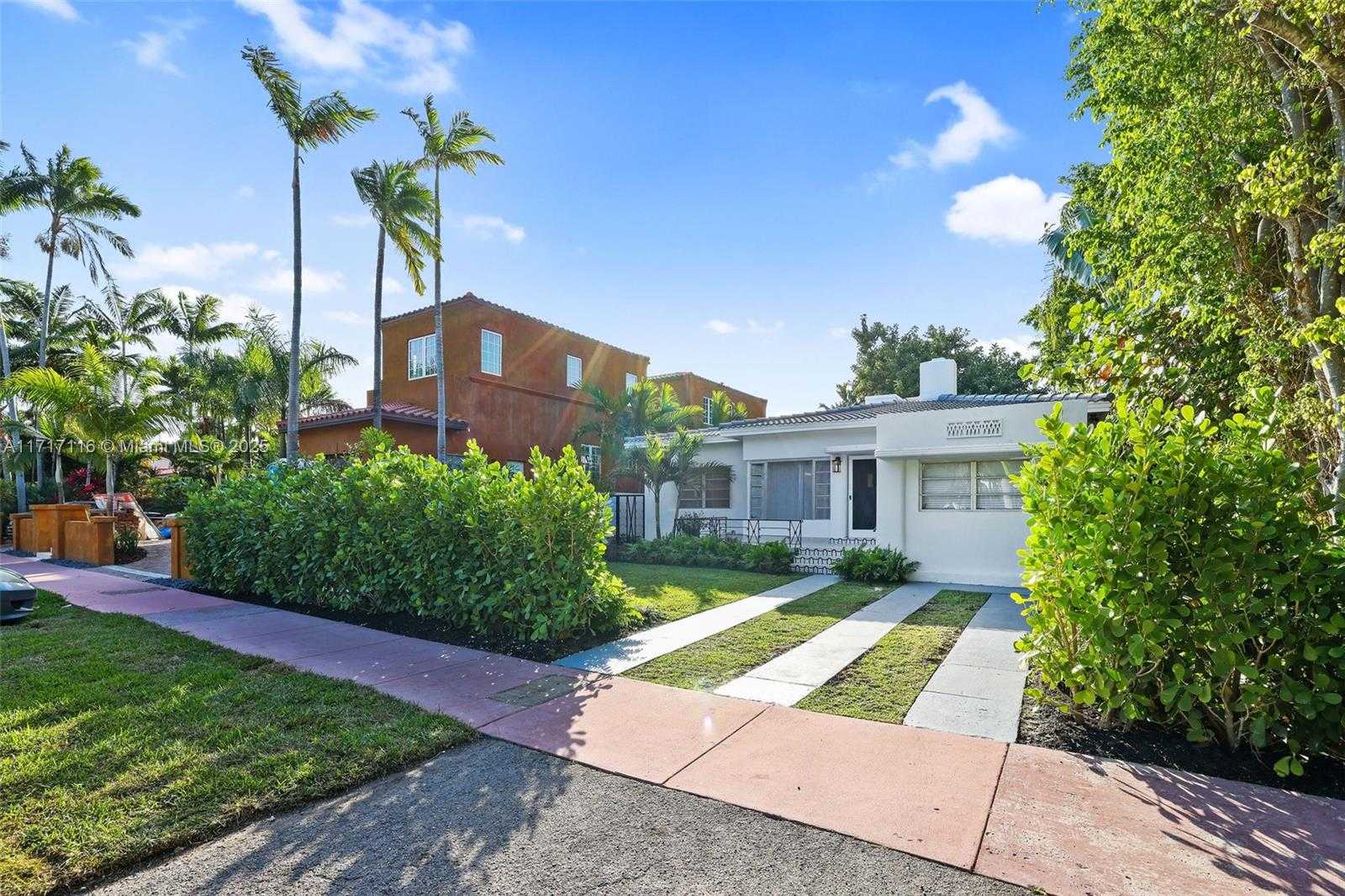 Small Image of 3760 ROYAL PALM AVE, Miami Beach Number 45