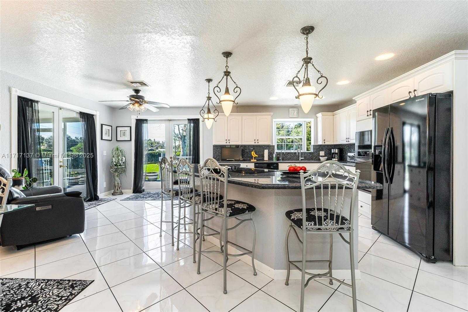 Small Image of 3051 SOUTH WEST 136TH AVE, Davie Number 10