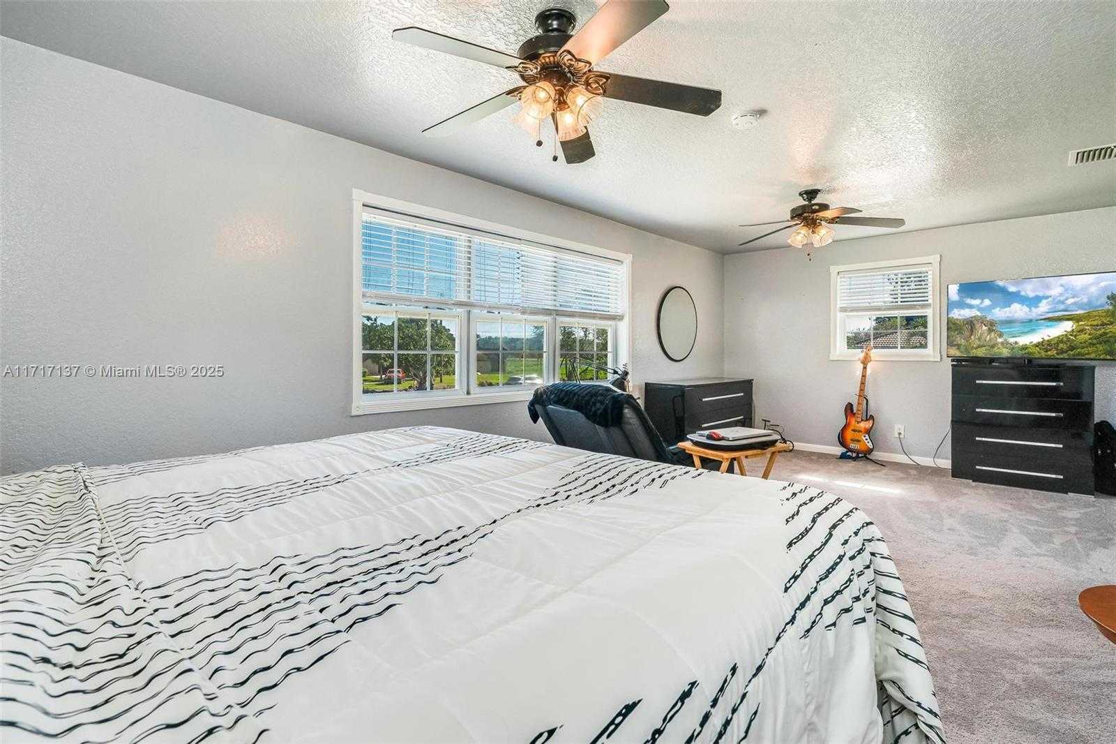 Small Image of 3051 SOUTH WEST 136TH AVE, Davie Number 18