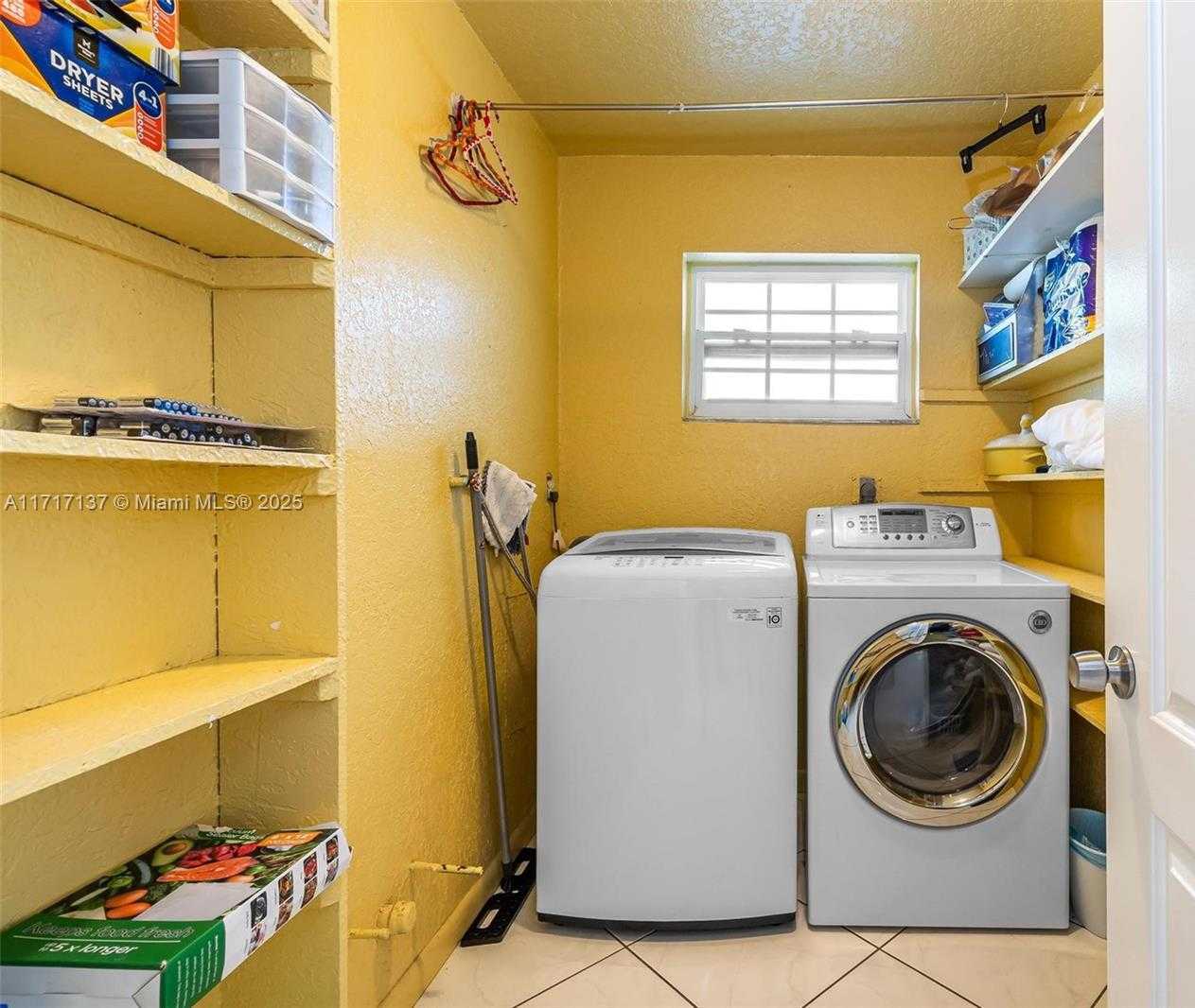 Small Image of 3051 SOUTH WEST 136TH AVE, Davie Number 25