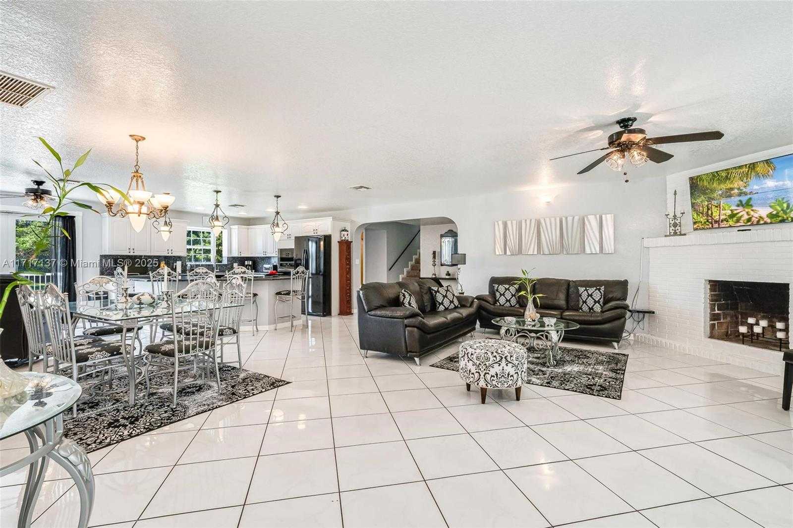 Small Image of 3051 SOUTH WEST 136TH AVE, Davie Number 7