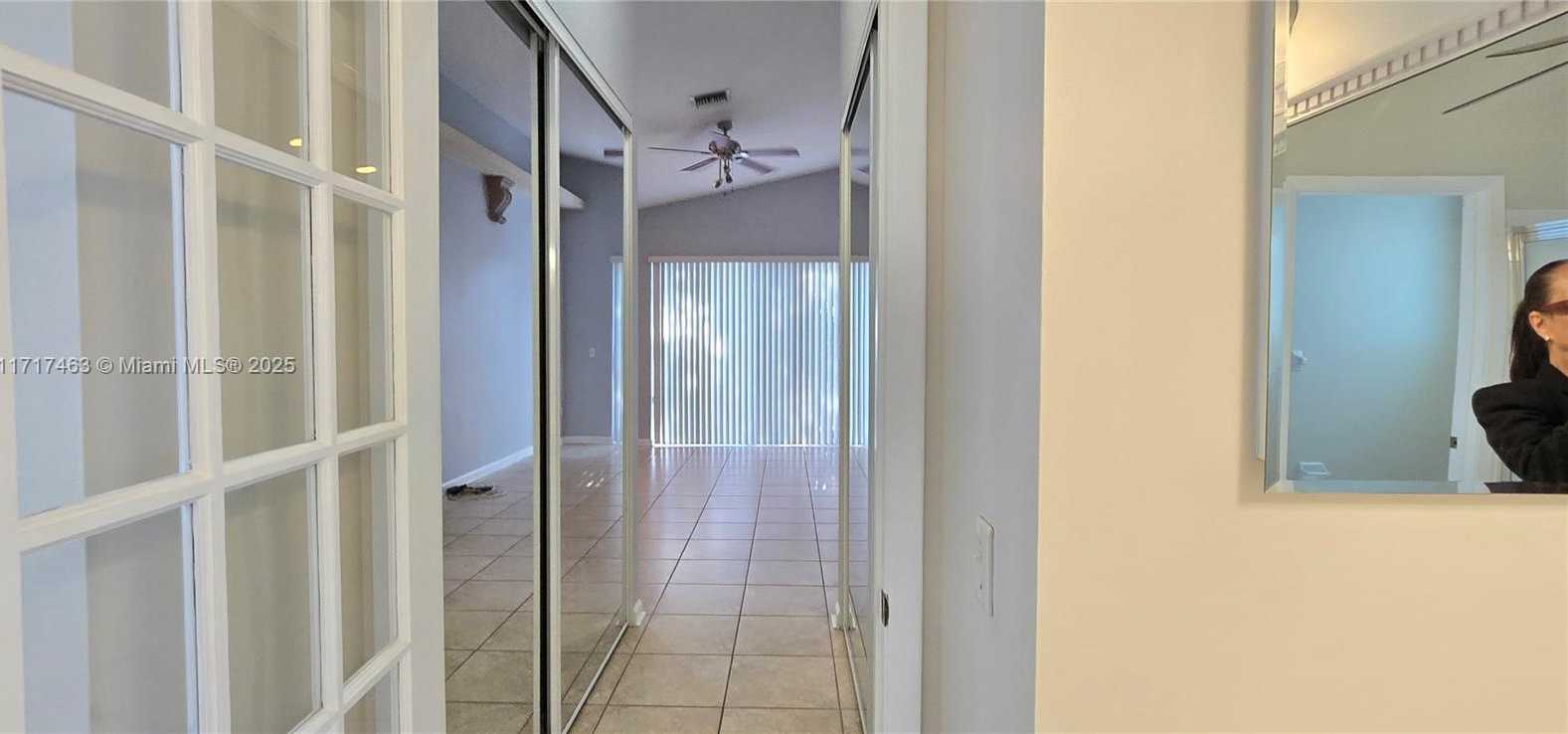 Small Image of 15750, Pembroke Pines Number 31