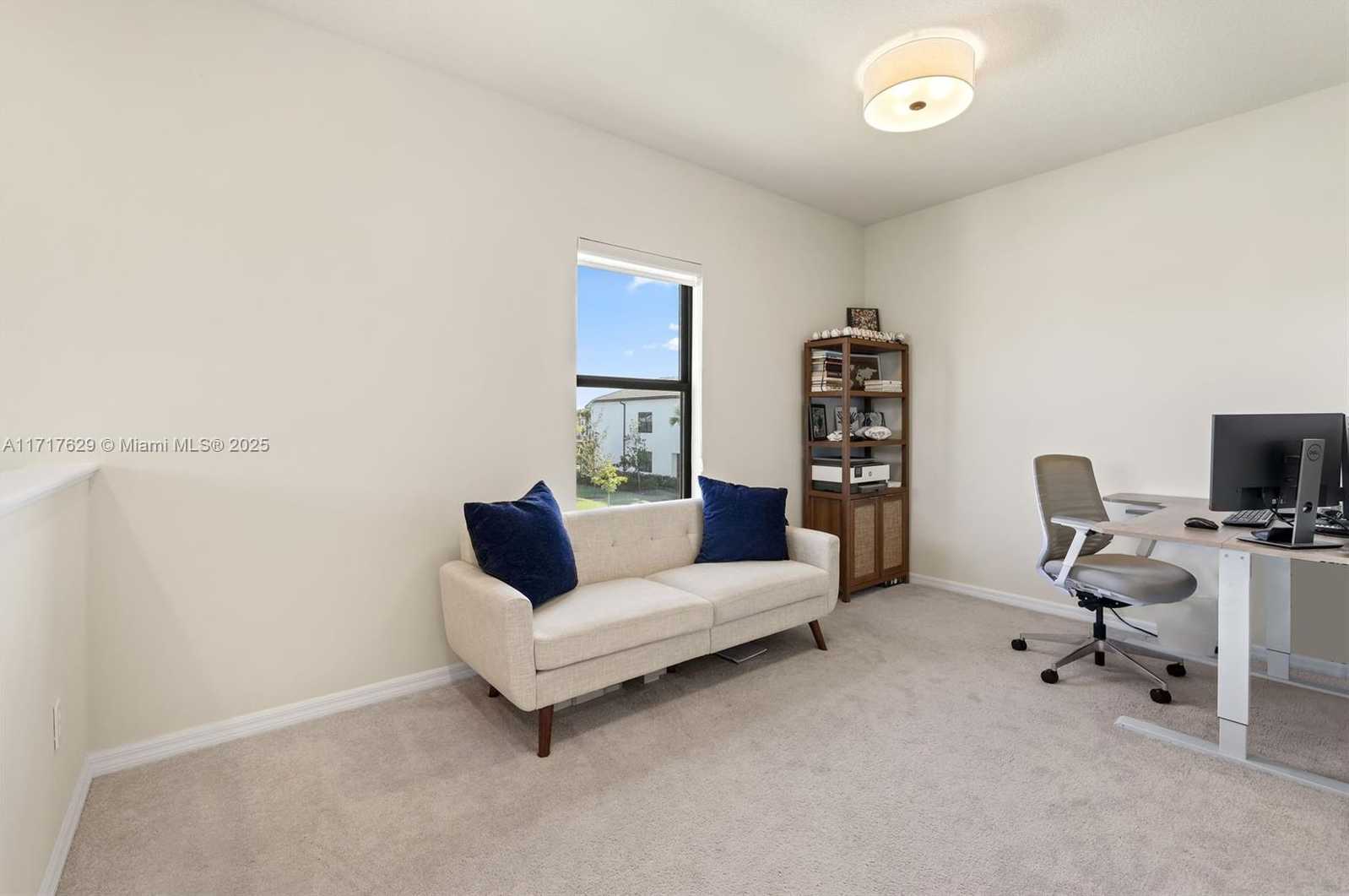 Small Image of 2414 PRIMROSE PL, Oakland Park Number 31