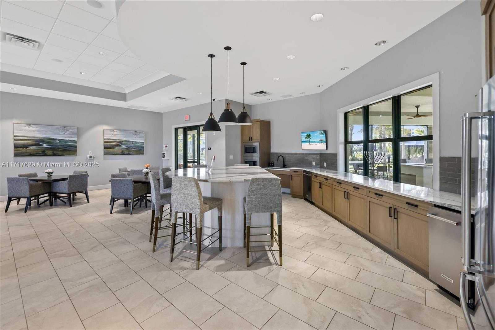 Small Image of 2414 PRIMROSE PL, Oakland Park Number 55